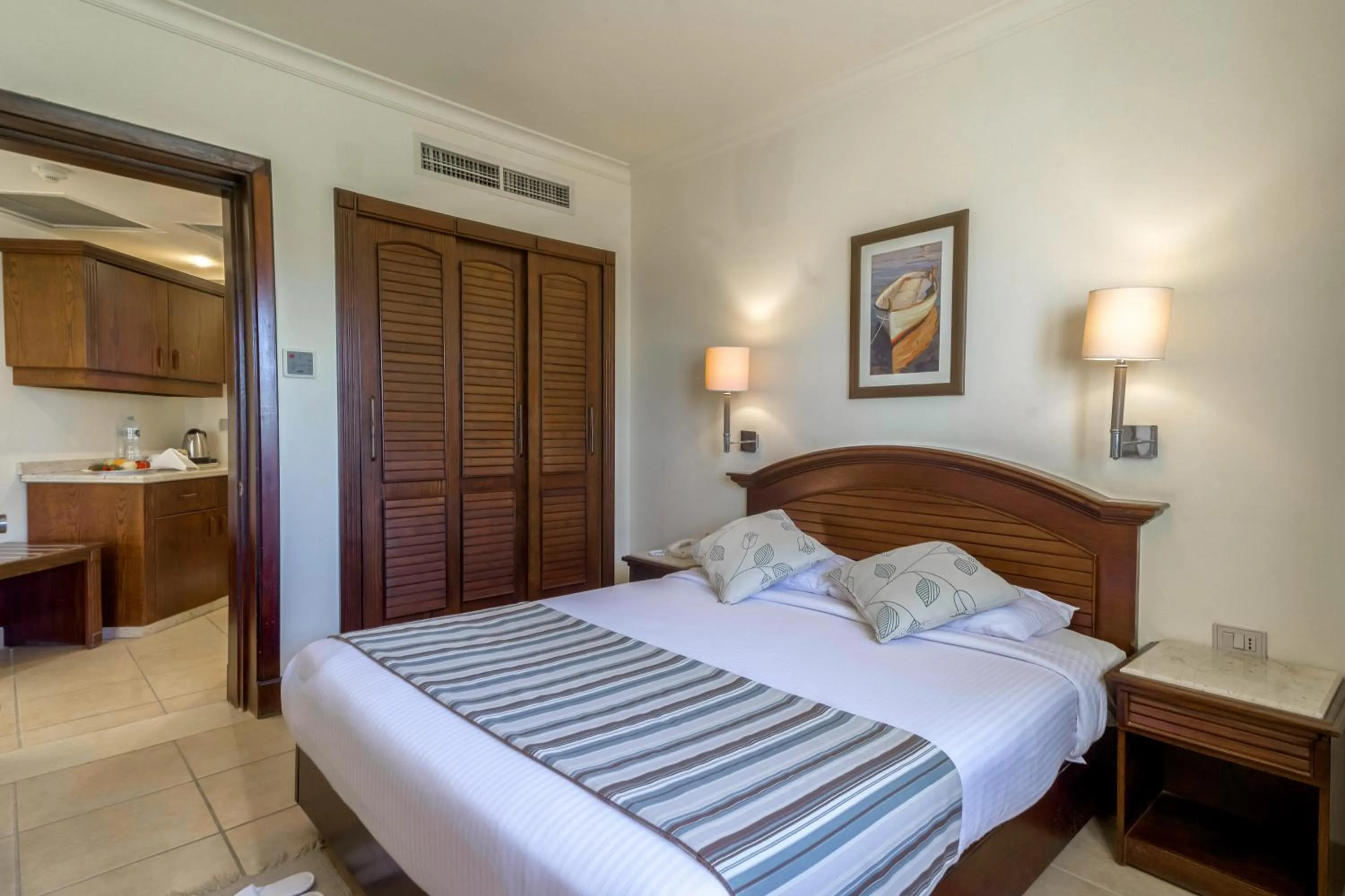 Bedroom, Bed in Hurghada Coral Beach Hotel