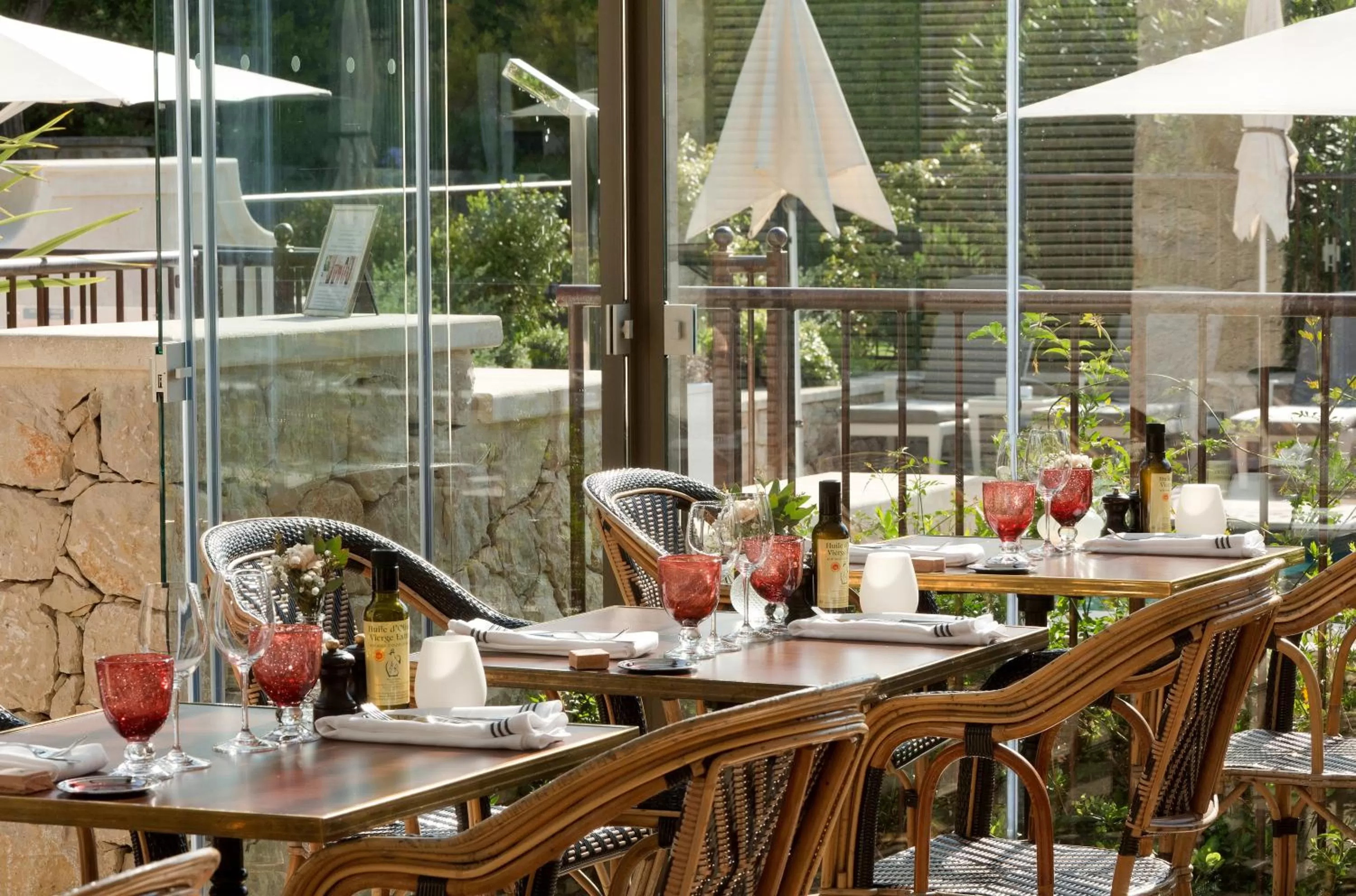 Restaurant/places to eat in Domaine du Mas De Pierre