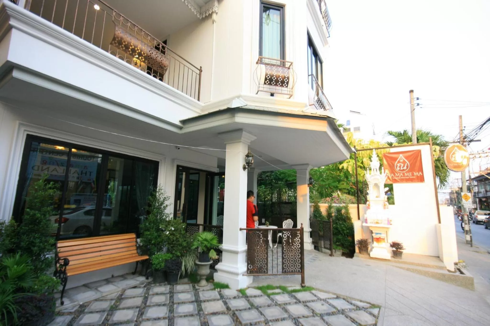 Facade/entrance in Namamema