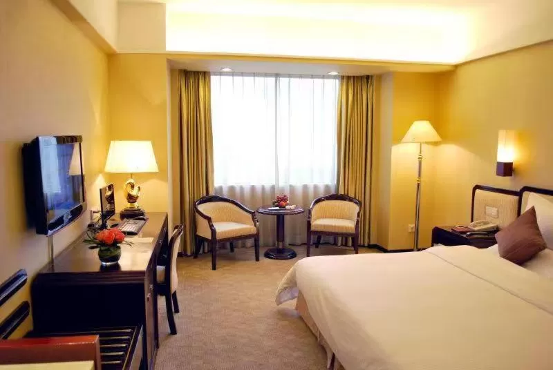 Bed in Zhongshan International Hotel
