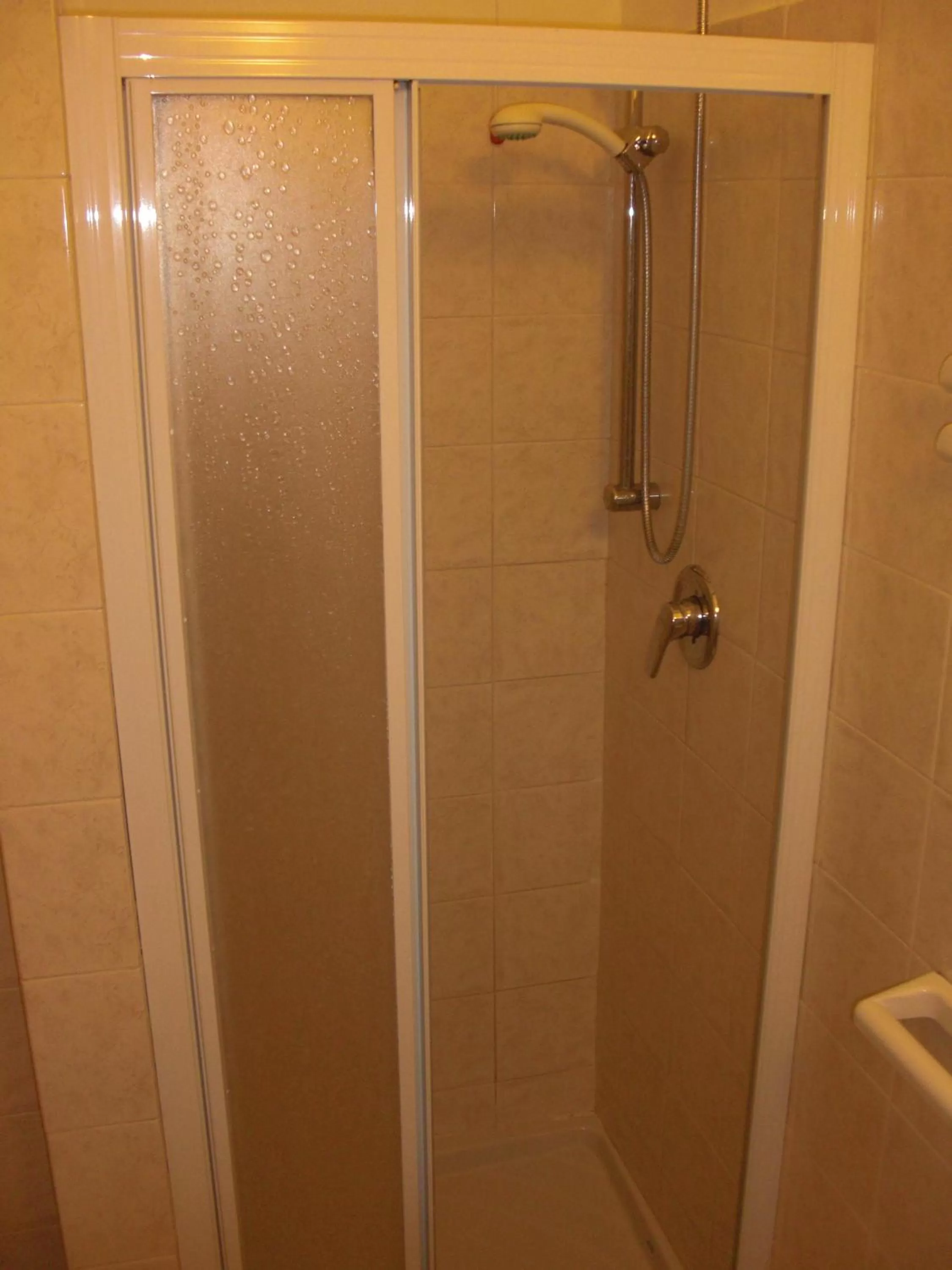 Bathroom in Hotel Legnano