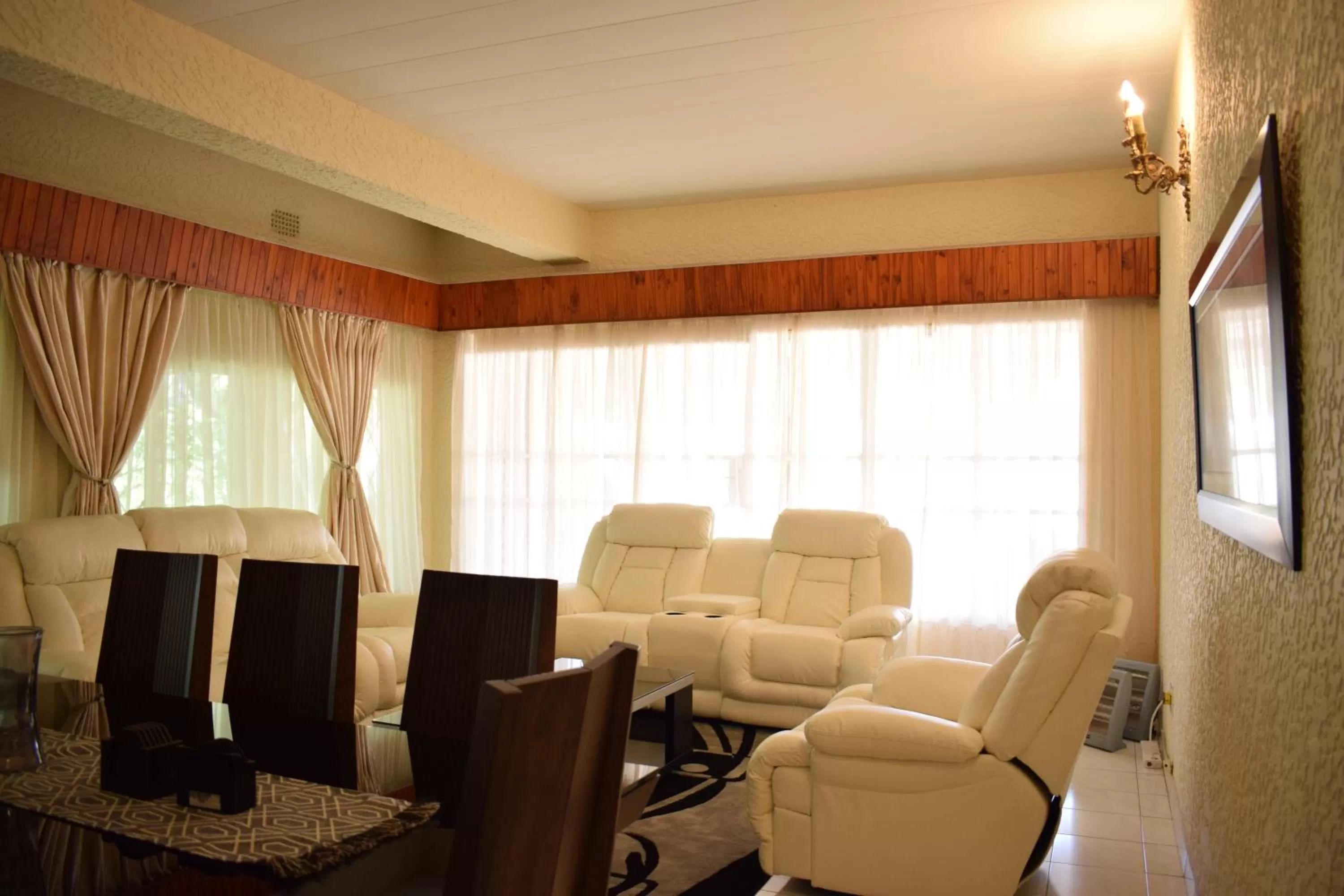 Dining area in Moye Guest House