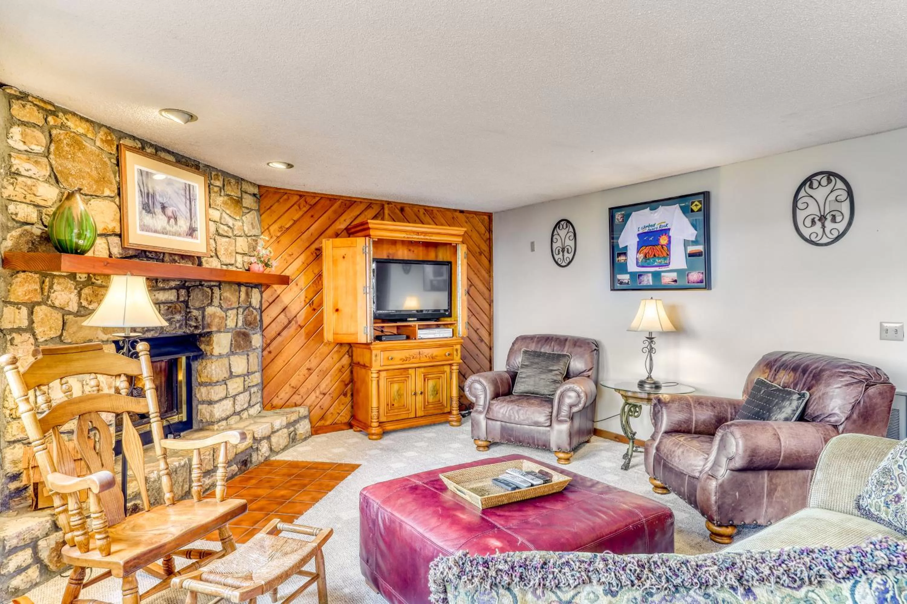 Seating Area in Crest 200I