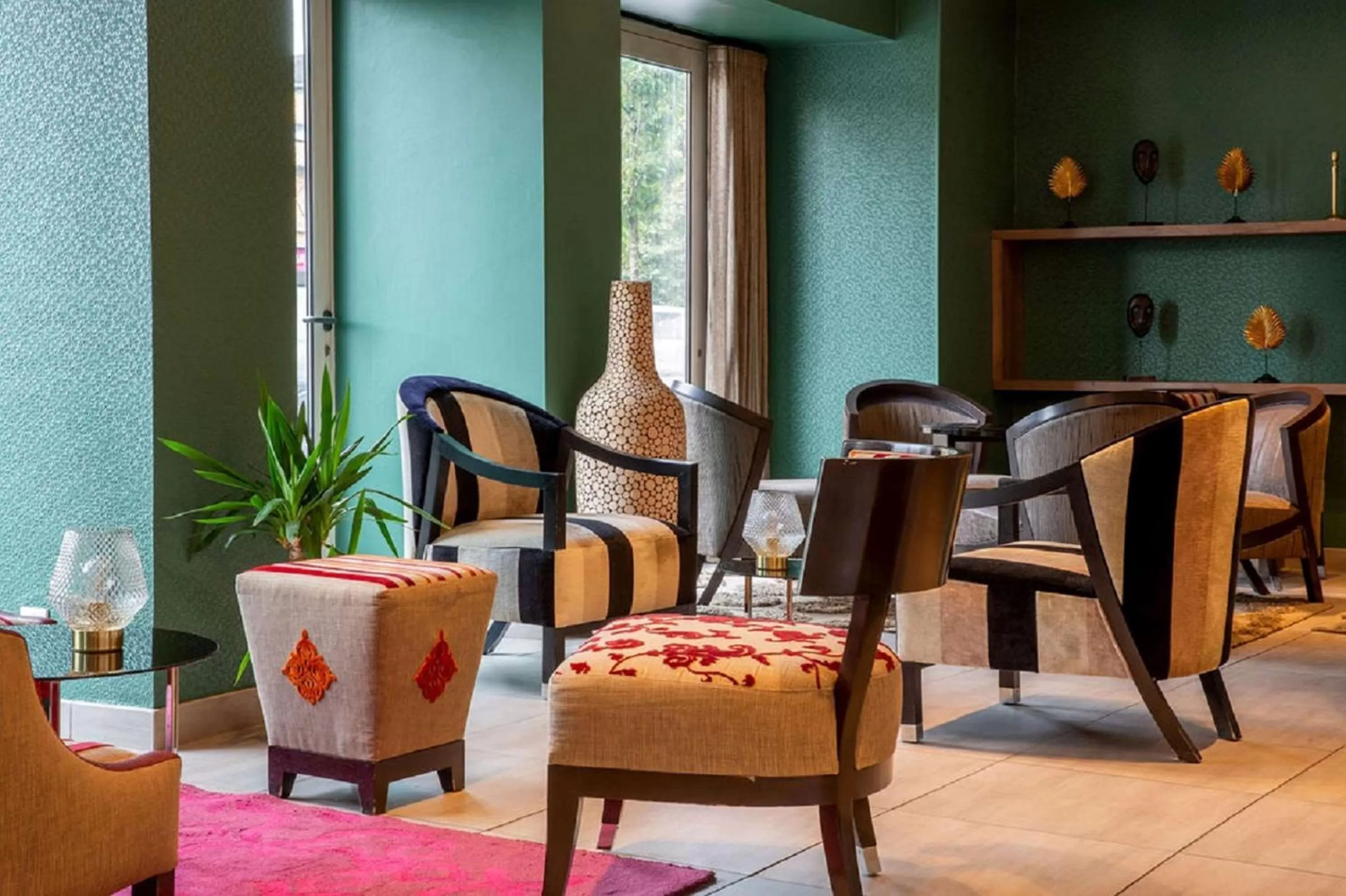 Lobby or reception in Best Western Plus Hôtel Belfort Centre Gare