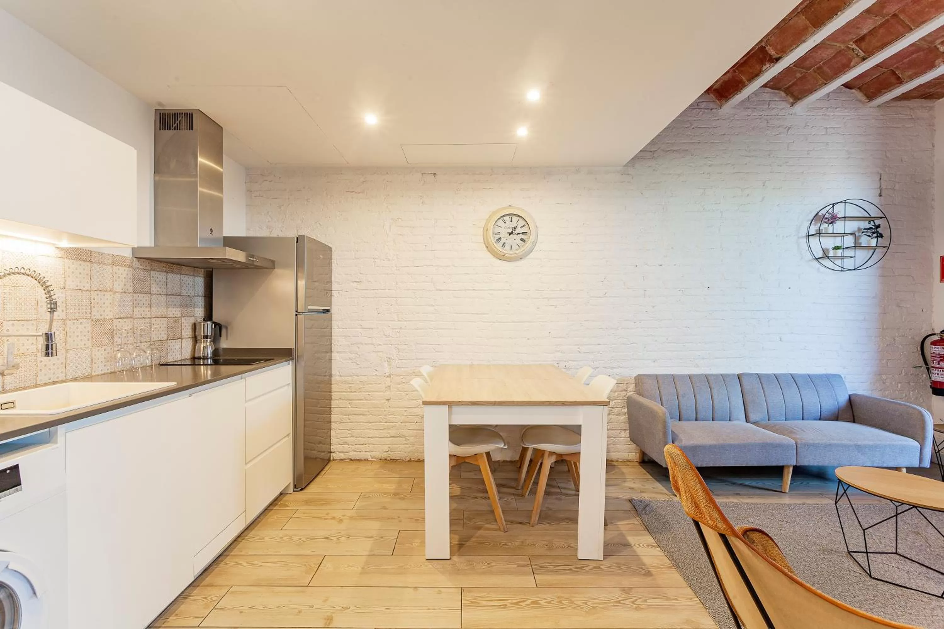 Kitchen or kitchenette in Bird House