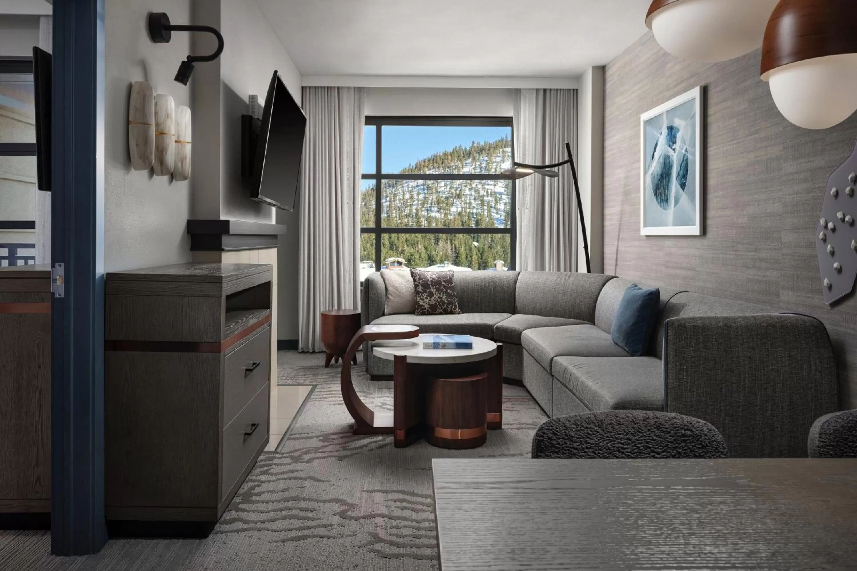 Photo of the whole room in The Westin Monache Resort, Mammoth