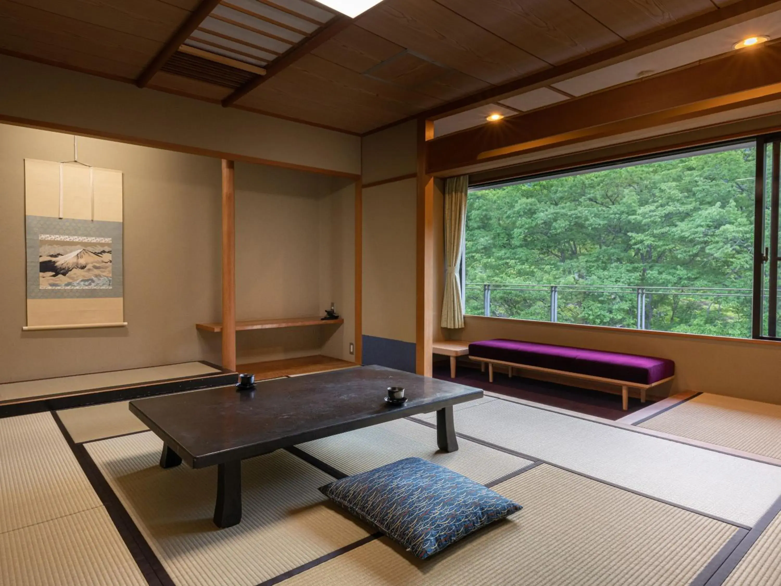 Japanese-Style Room 10 tatami mat - single occupancy in Kamenoi Hotel Nikko Yunishigawa Japanese-Style Room 10 tatami mat - single occupancy in Kamenoi Hotel Nikko Yunishigawa