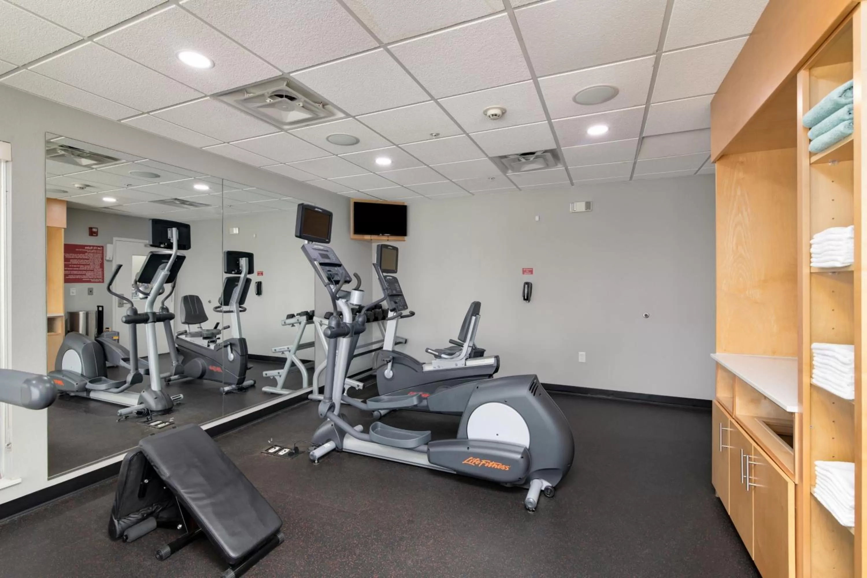 Fitness centre/facilities in TownePlace Suites by Marriott Dallas McKinney