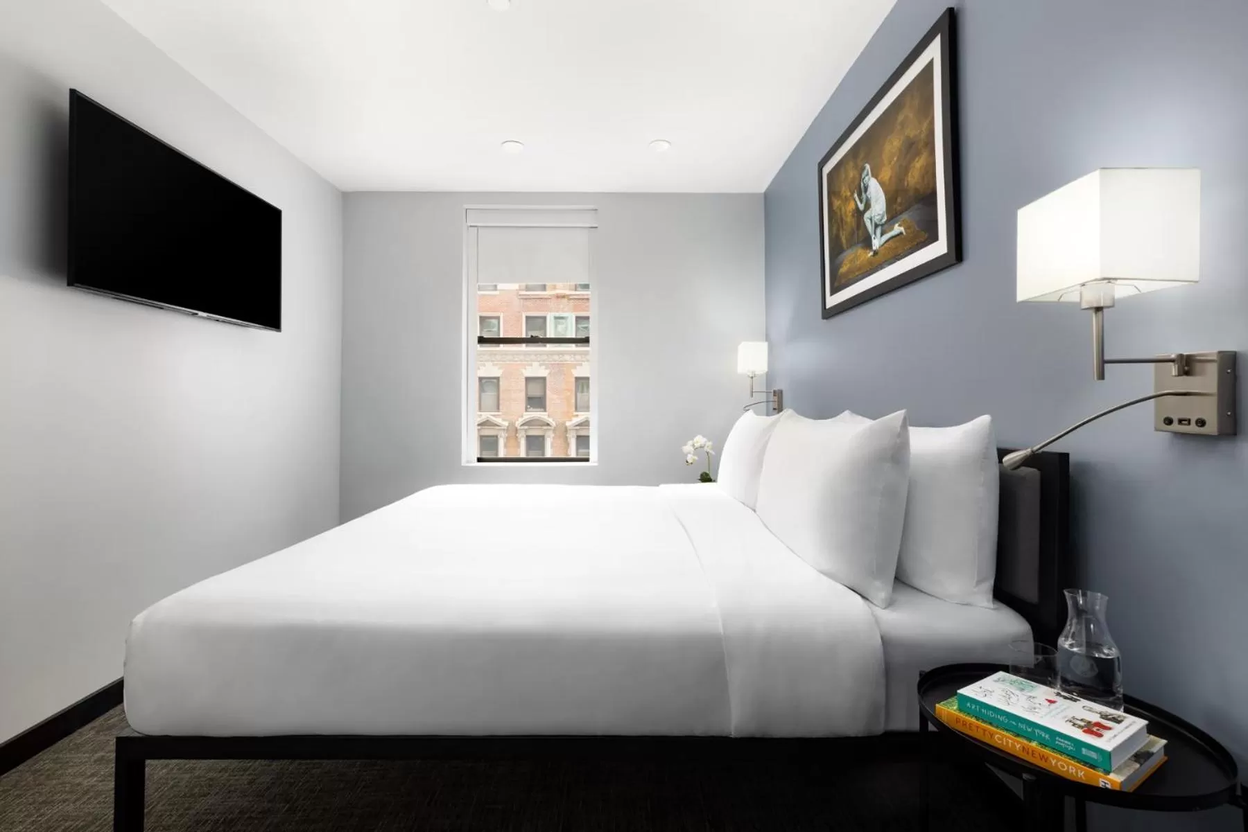 Bed in OYO Times Square