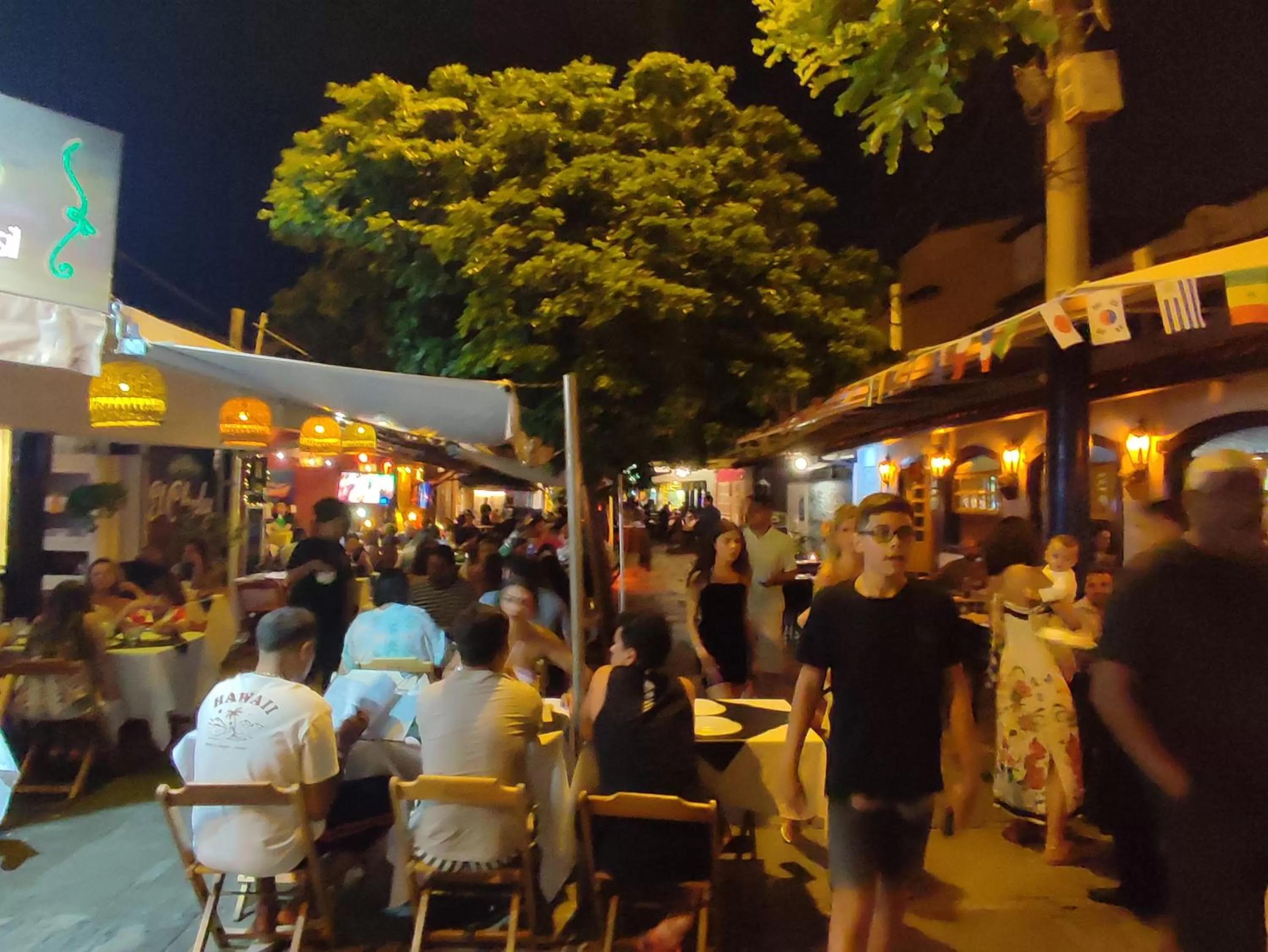 Restaurant/places to eat in Pousada L'étage