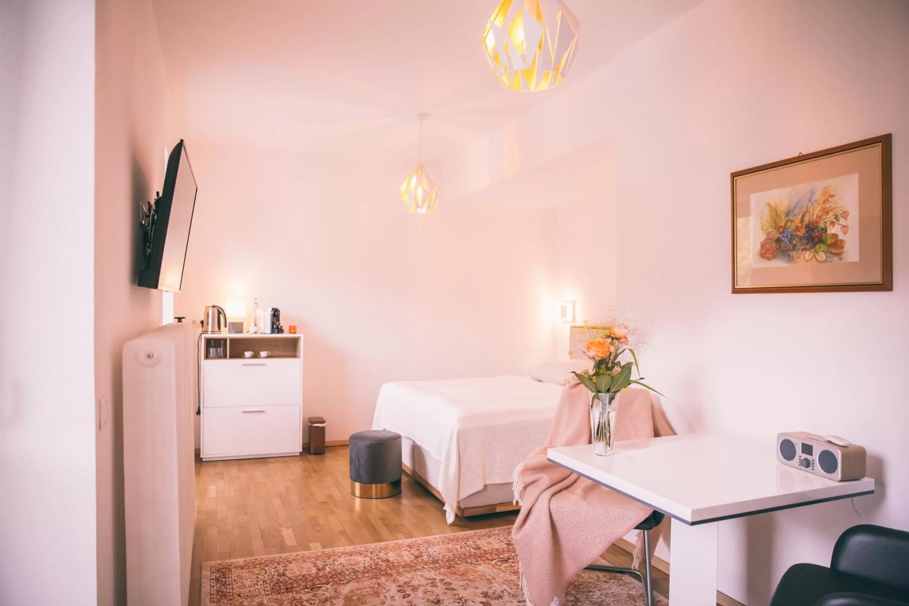 Photo of the whole room, Bed in Nefer, Haus