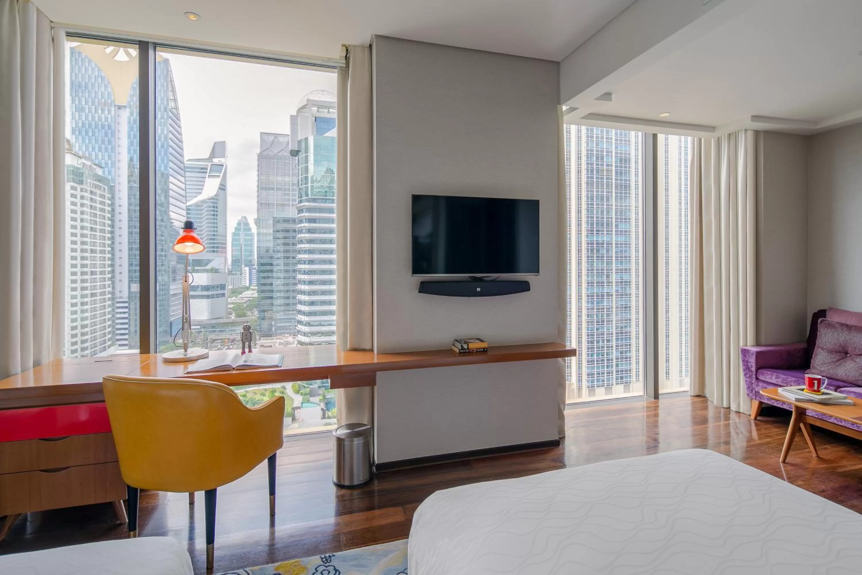 Photo of the whole room, Bed in Hotel Indigo Bangkok Wireless Road by IHG