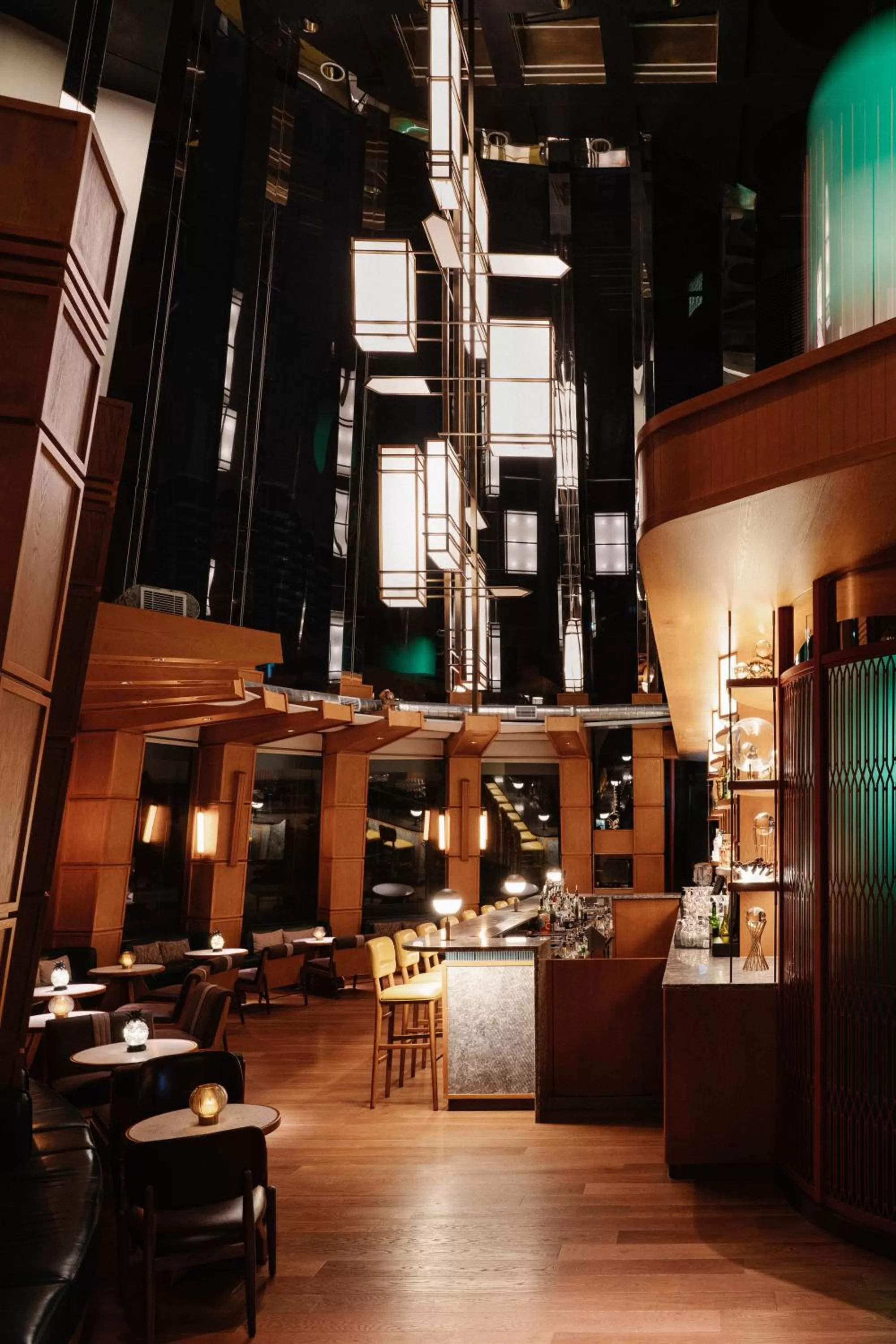 Lounge or bar in Eaton HK