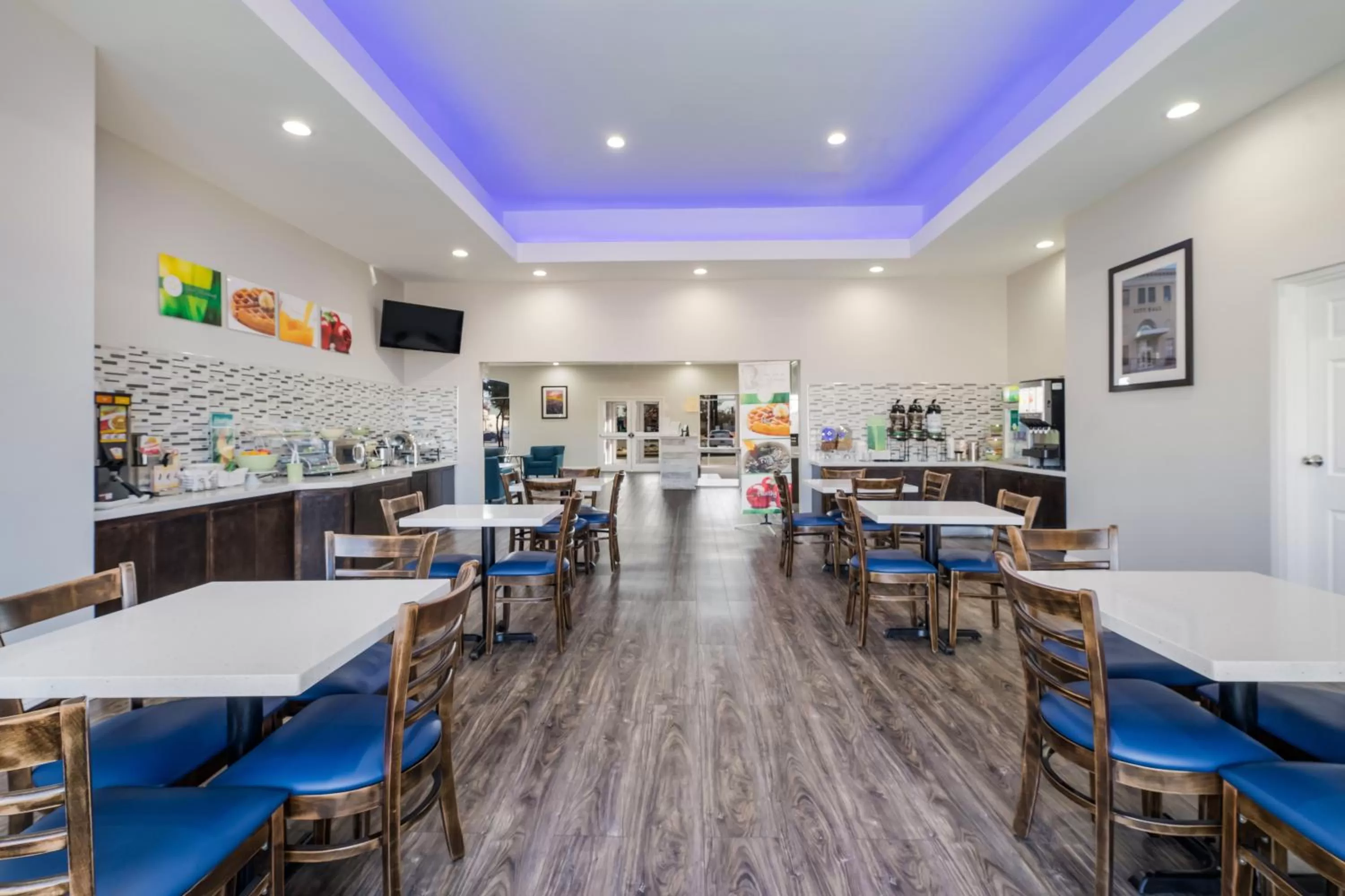 Breakfast in Quality Inn Sonora TX