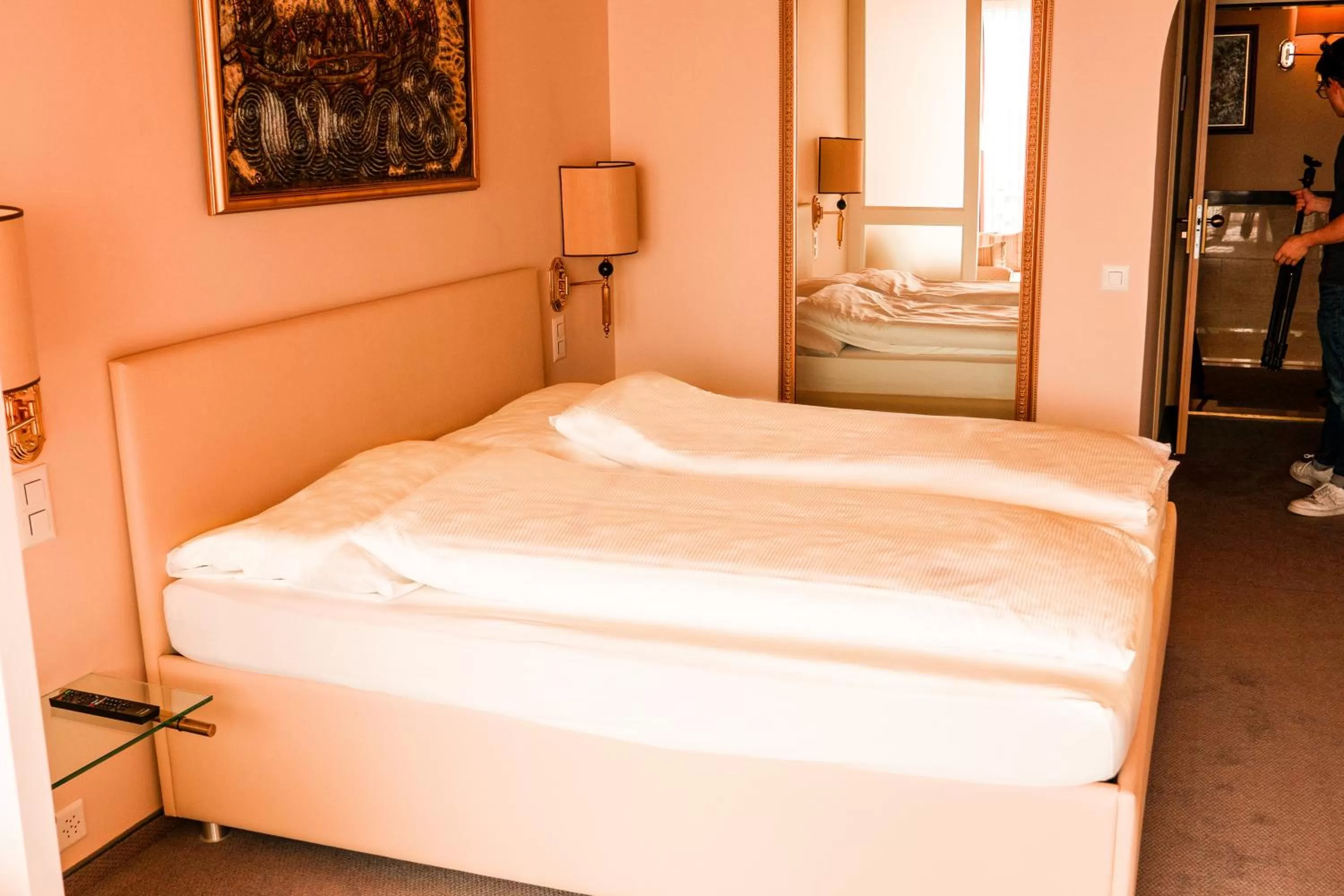 Photo of the whole room in Hillsite Smart Hotel Flims