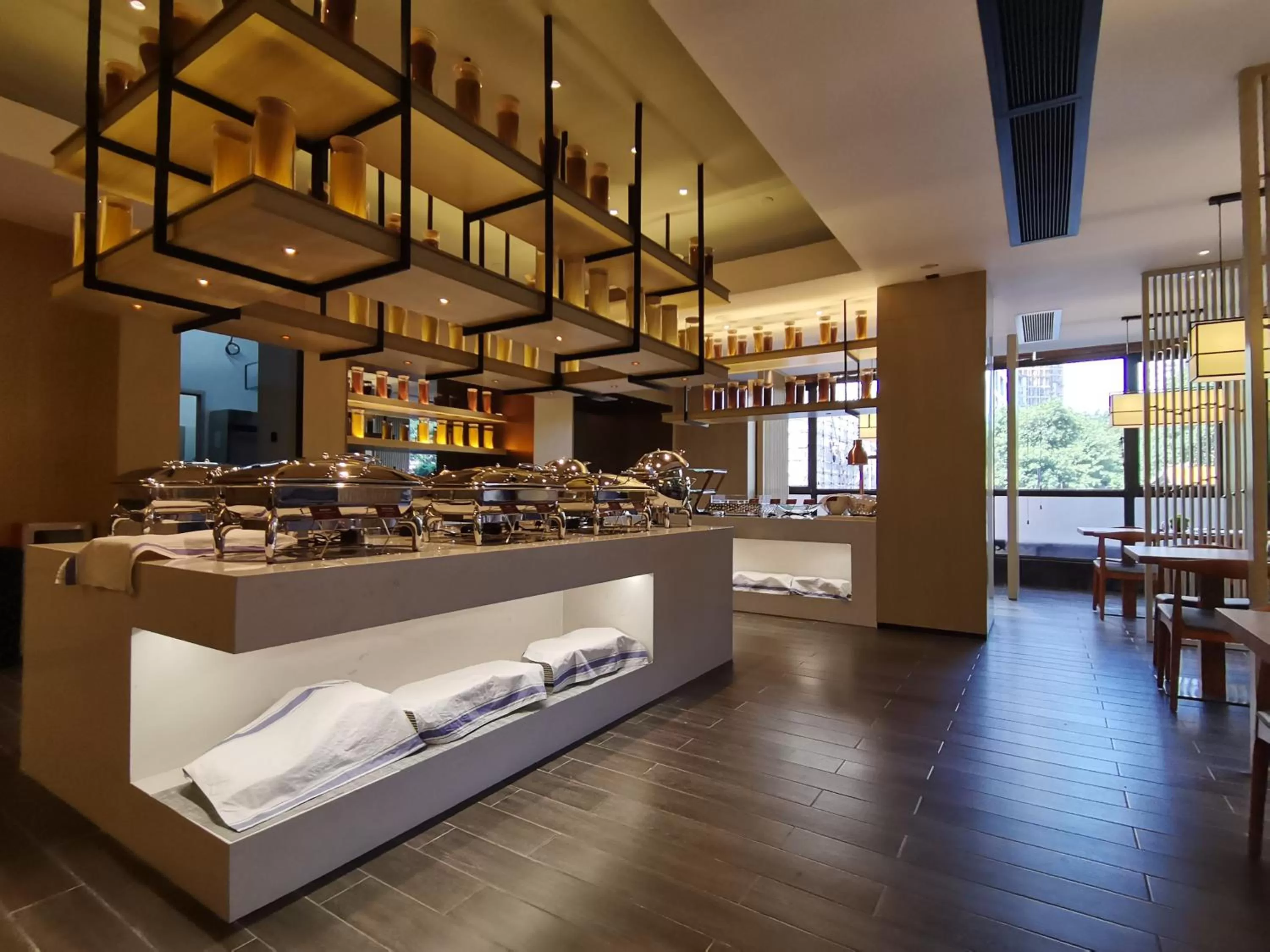 Restaurant/places to eat in Paco Hotel BeiJing Road Metro Guangzhou