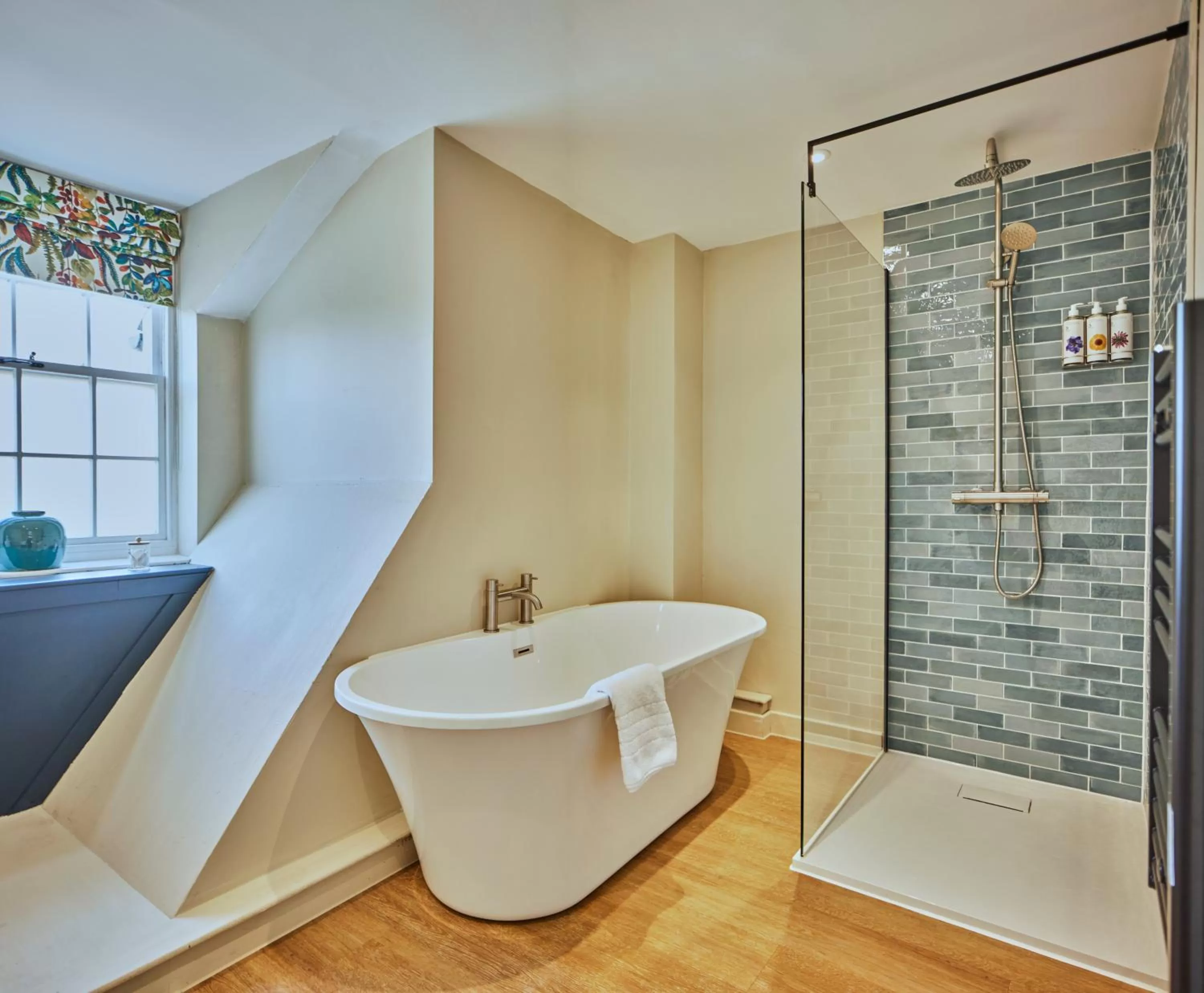 Bathroom in Full Moon Inn Rudge