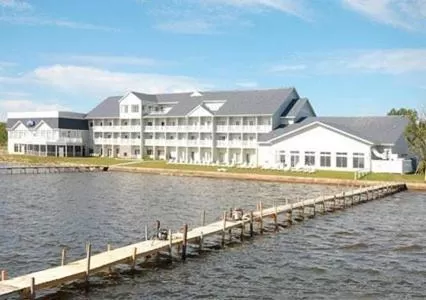 Lake view in Lakeside Resort & Conference Center