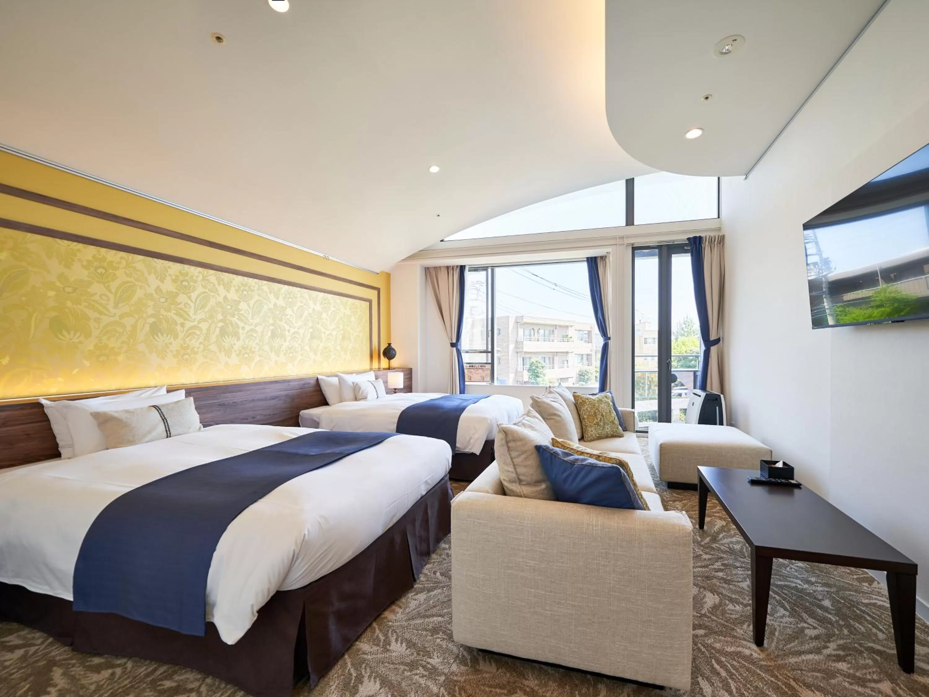 Bed in WeBase KAMAKURA