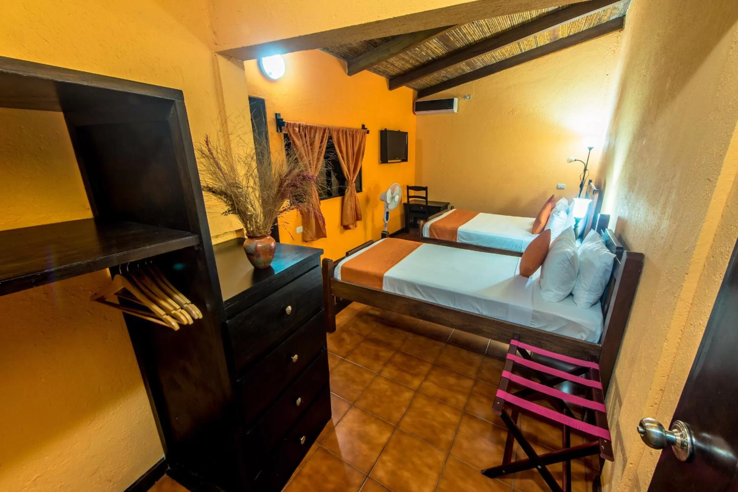 Bedroom, Bed in Hotel El Maltese