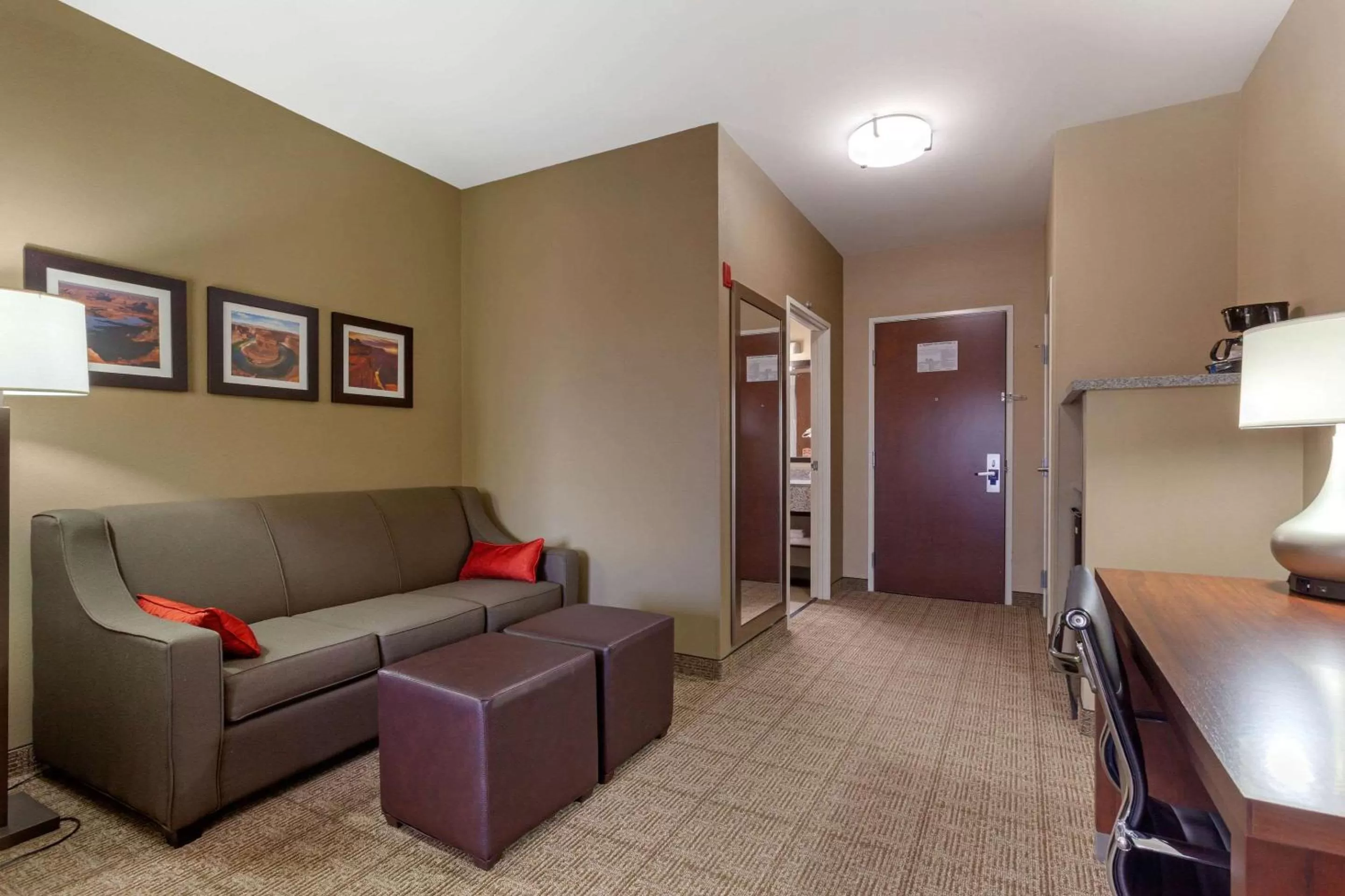 Photo of the whole room in Comfort Inn & Suites Page at Lake Powell