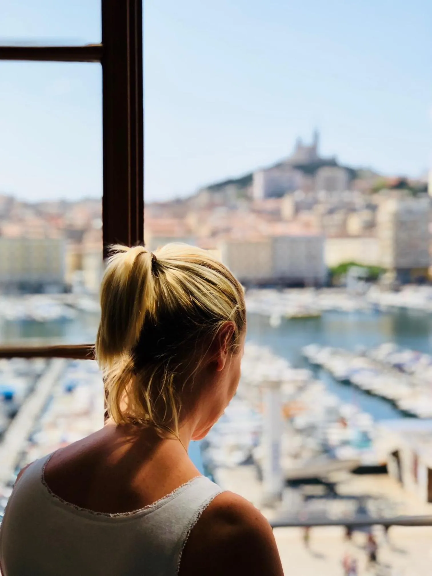 Staff in Hotel Belle-Vue Vieux-Port