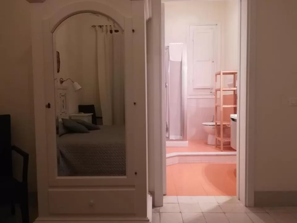 Shower in B&B Belveliero - Il Capitano