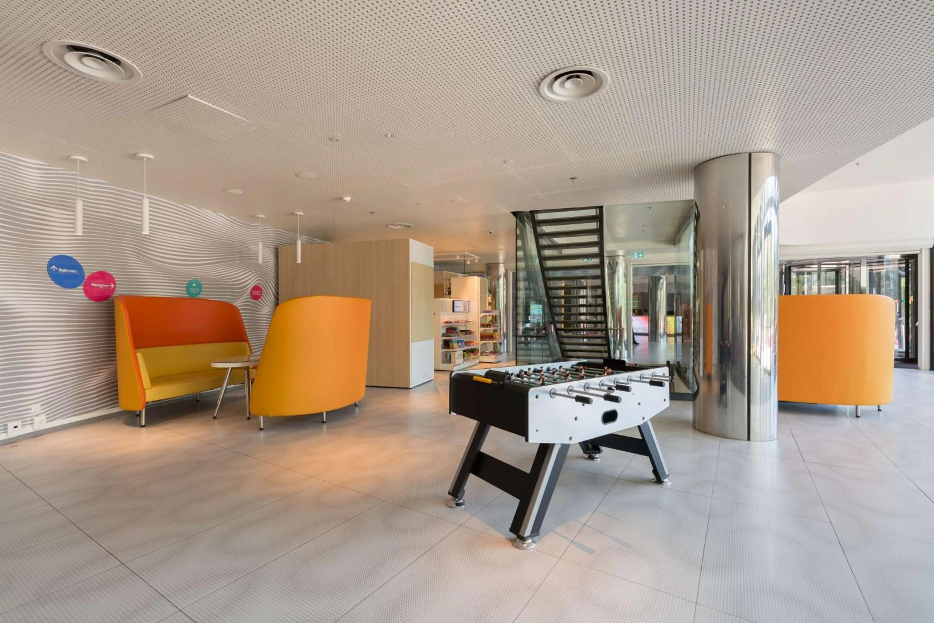 Lobby or reception in Park Inn by Radisson Amsterdam City West