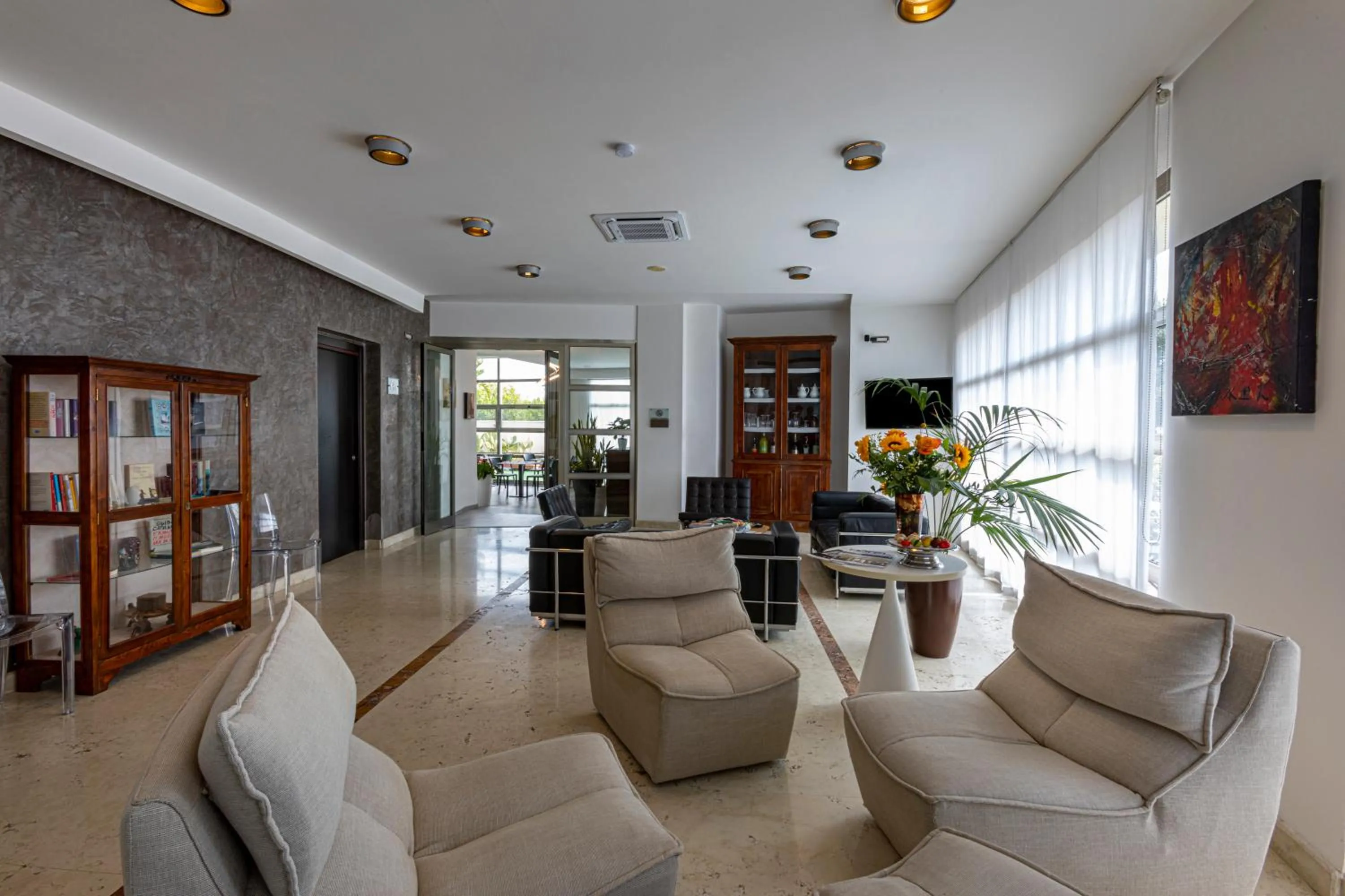 Lobby or reception in Albatros Hotel