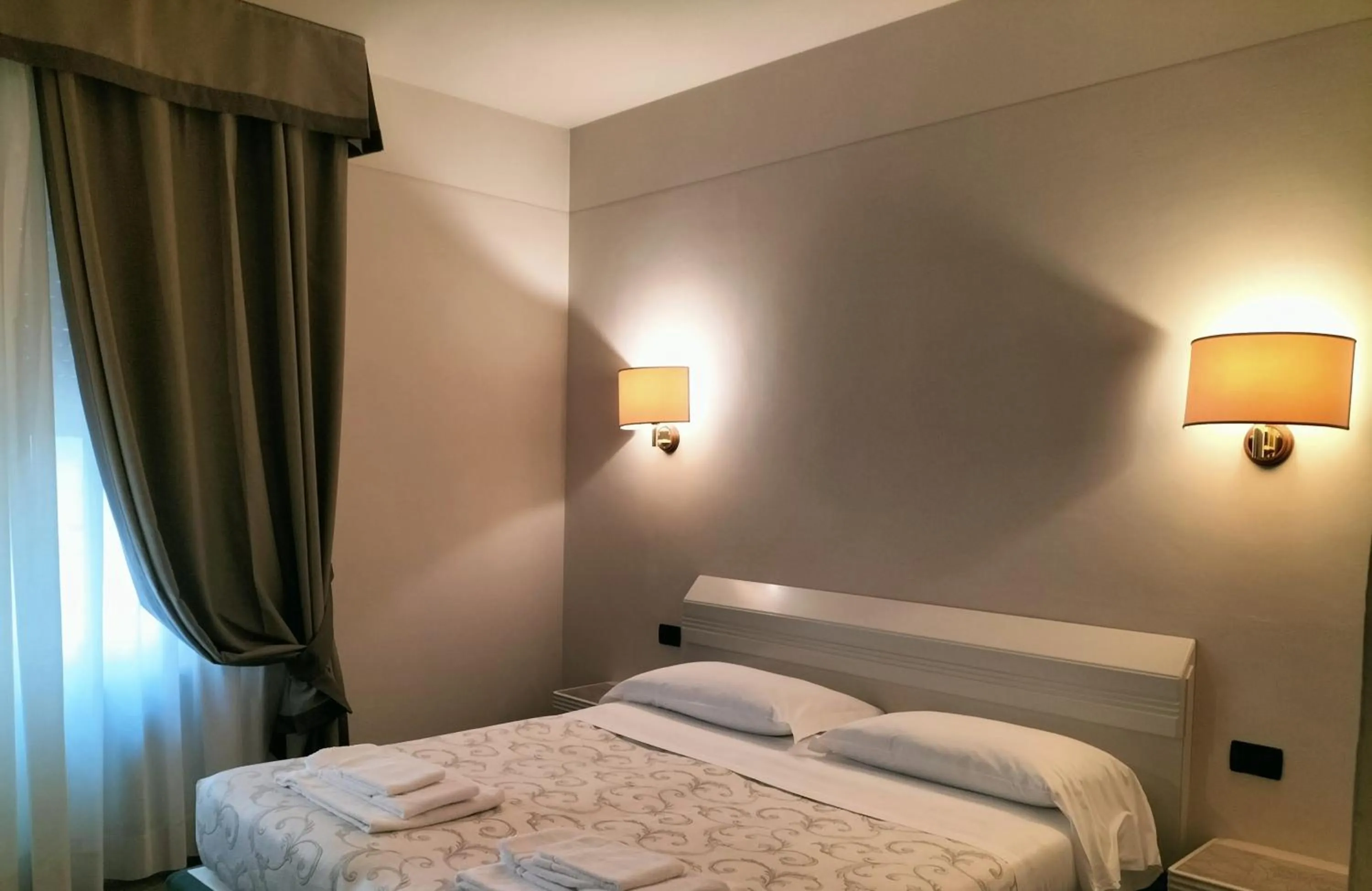 Bed in Hotel Arcadia