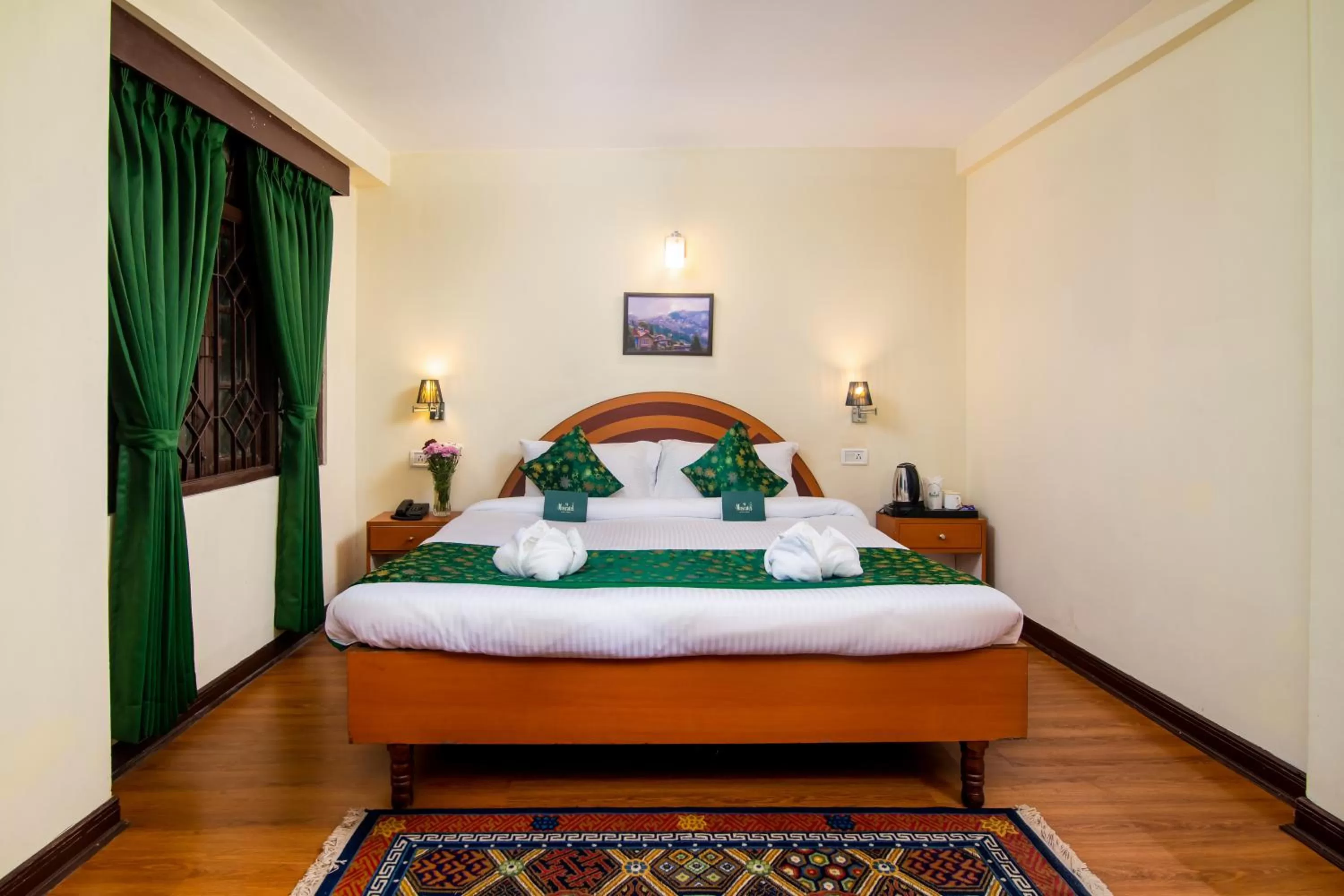 Bed in Muscatel BhumSang - 200 Mts from Mall Road