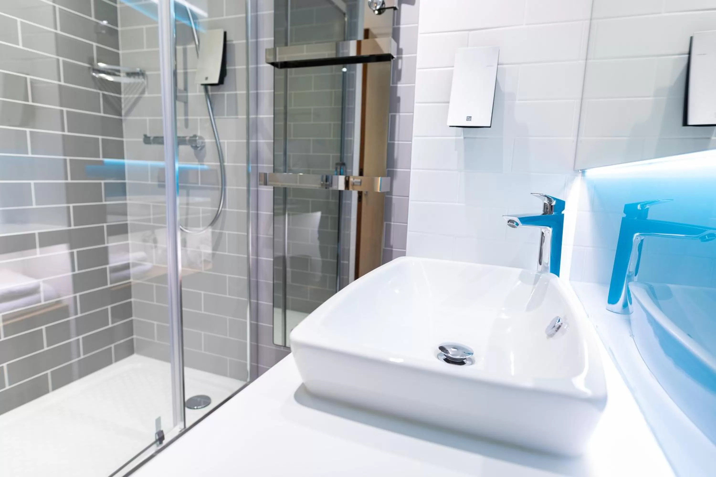 Photo of the whole room in Holiday Inn Express Arras by IHG