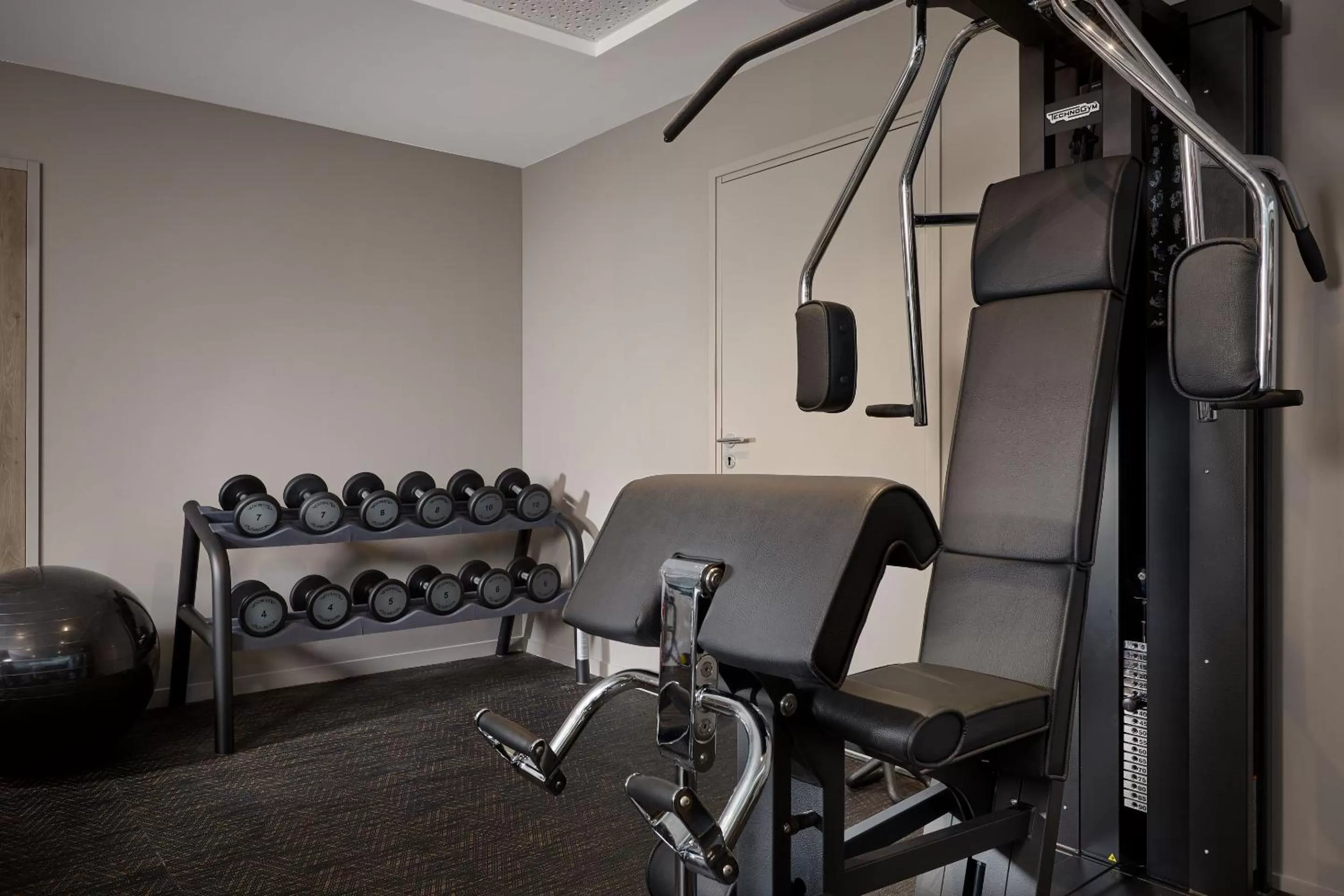 Fitness centre/facilities in Auteuil Tour Eiffel