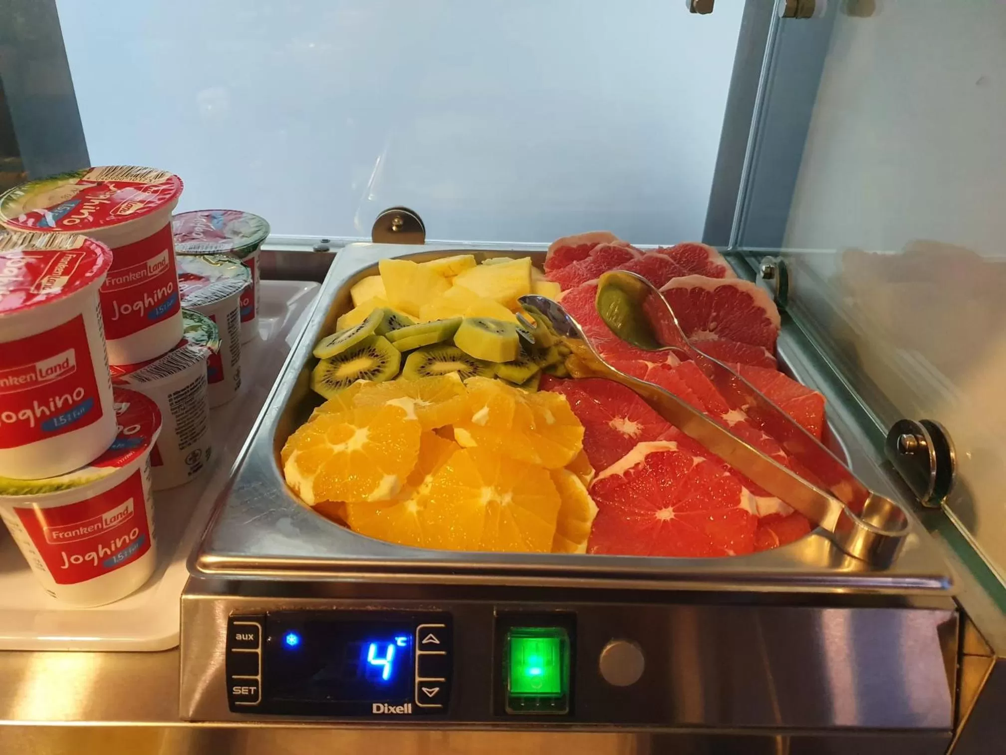 Buffet breakfast in Hotel Kreis Residenz München