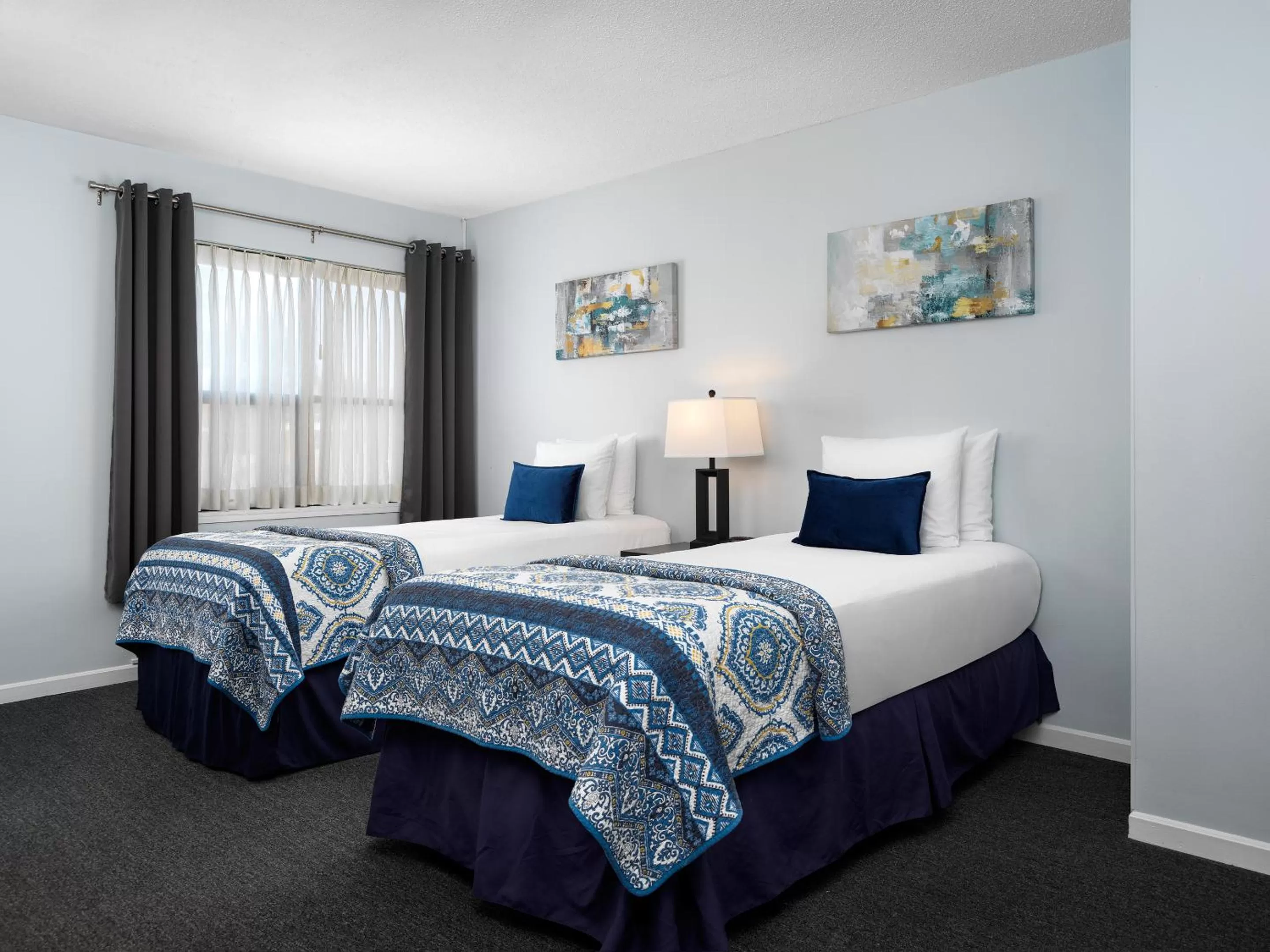 Bedroom, Bed in Huntingdon Hotel and Suites