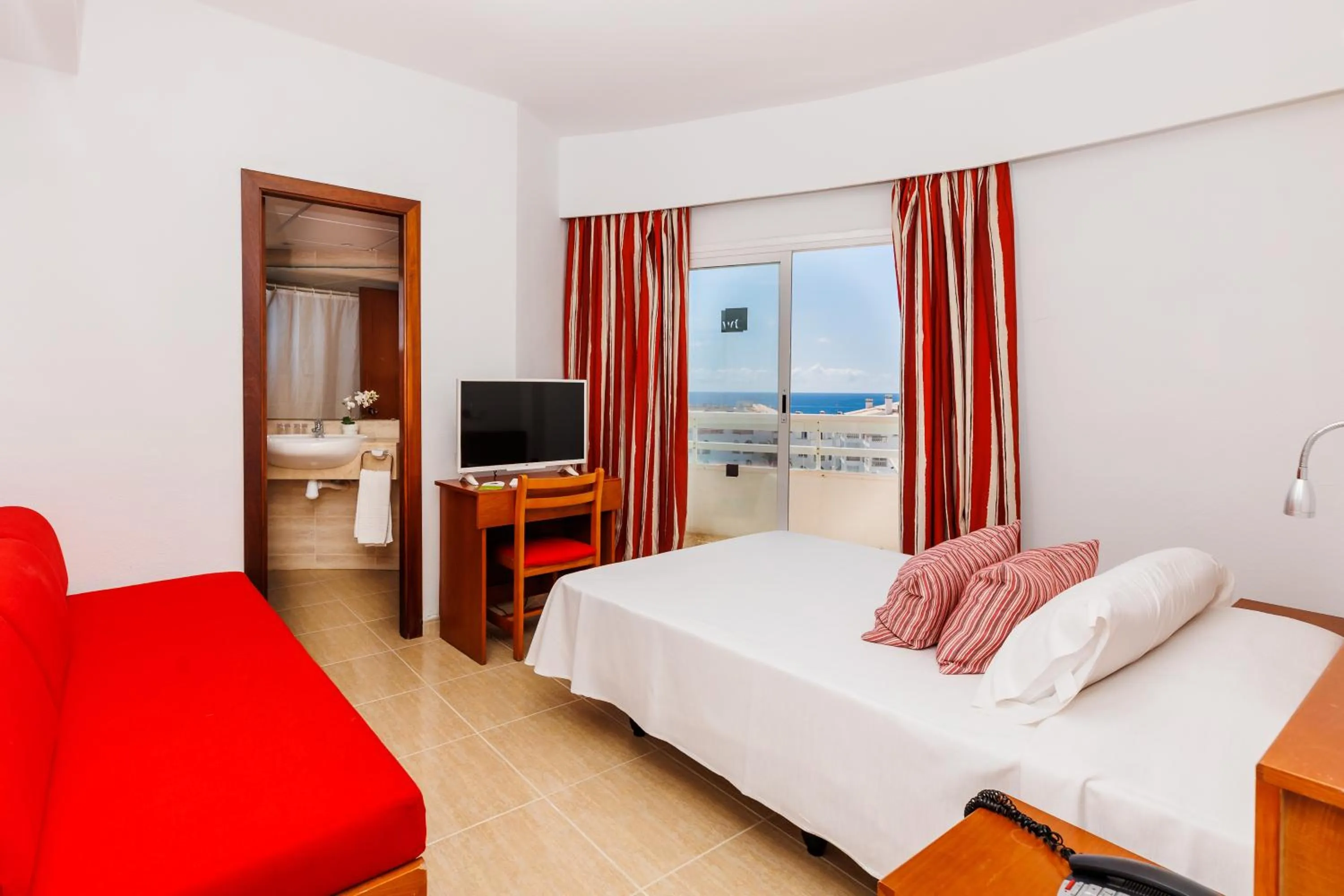 Balcony/Terrace, Bed in Bellevue Belsana