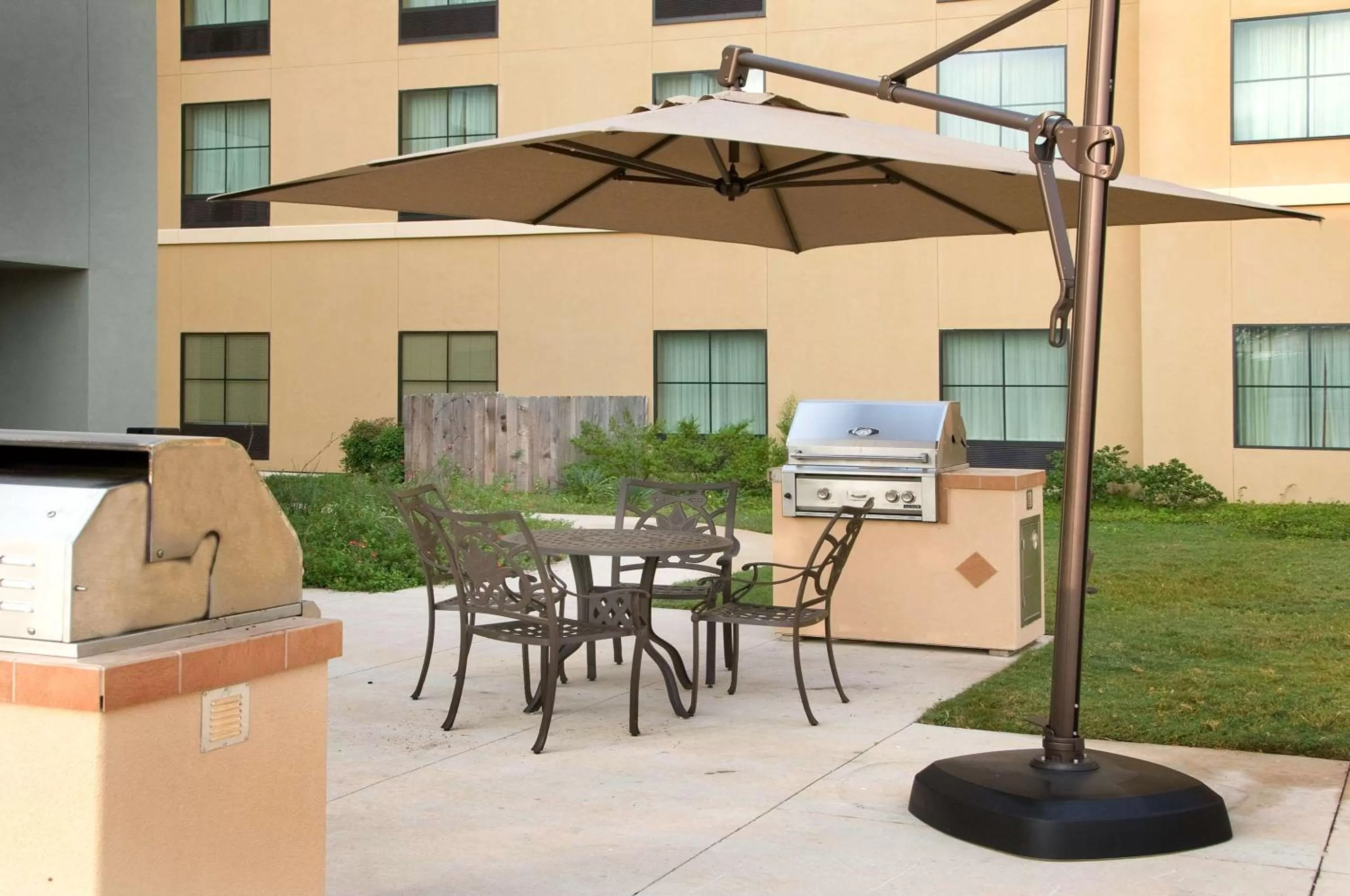 Patio in Homewood Suites by Hilton San Antonio North
