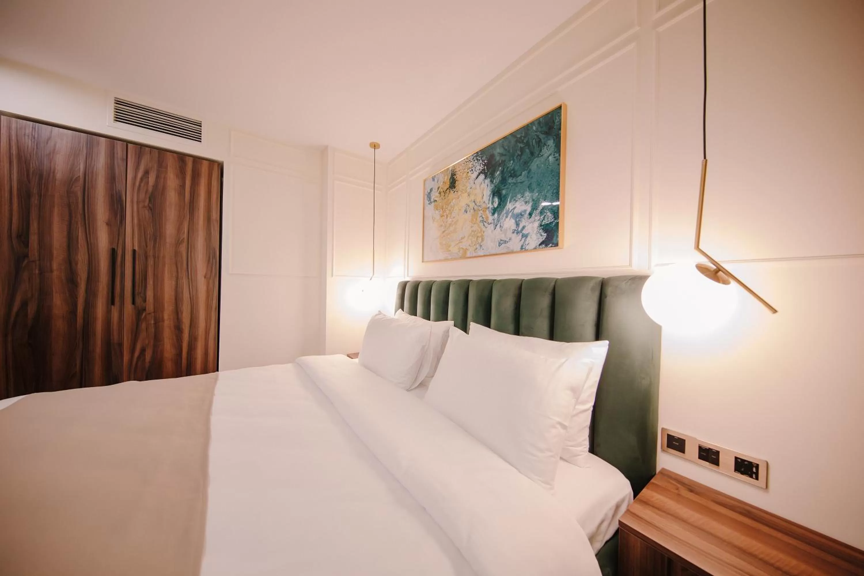 Photo of the whole room, Bed in Orden Hotel