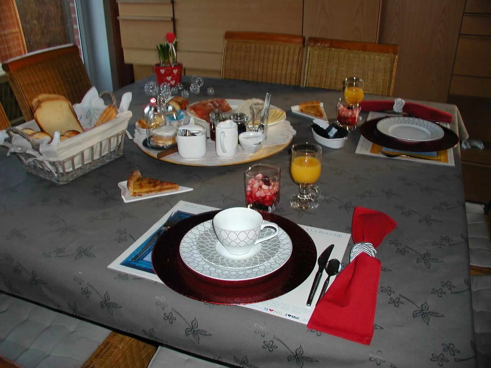 Food and drinks in B&B A la Malogne