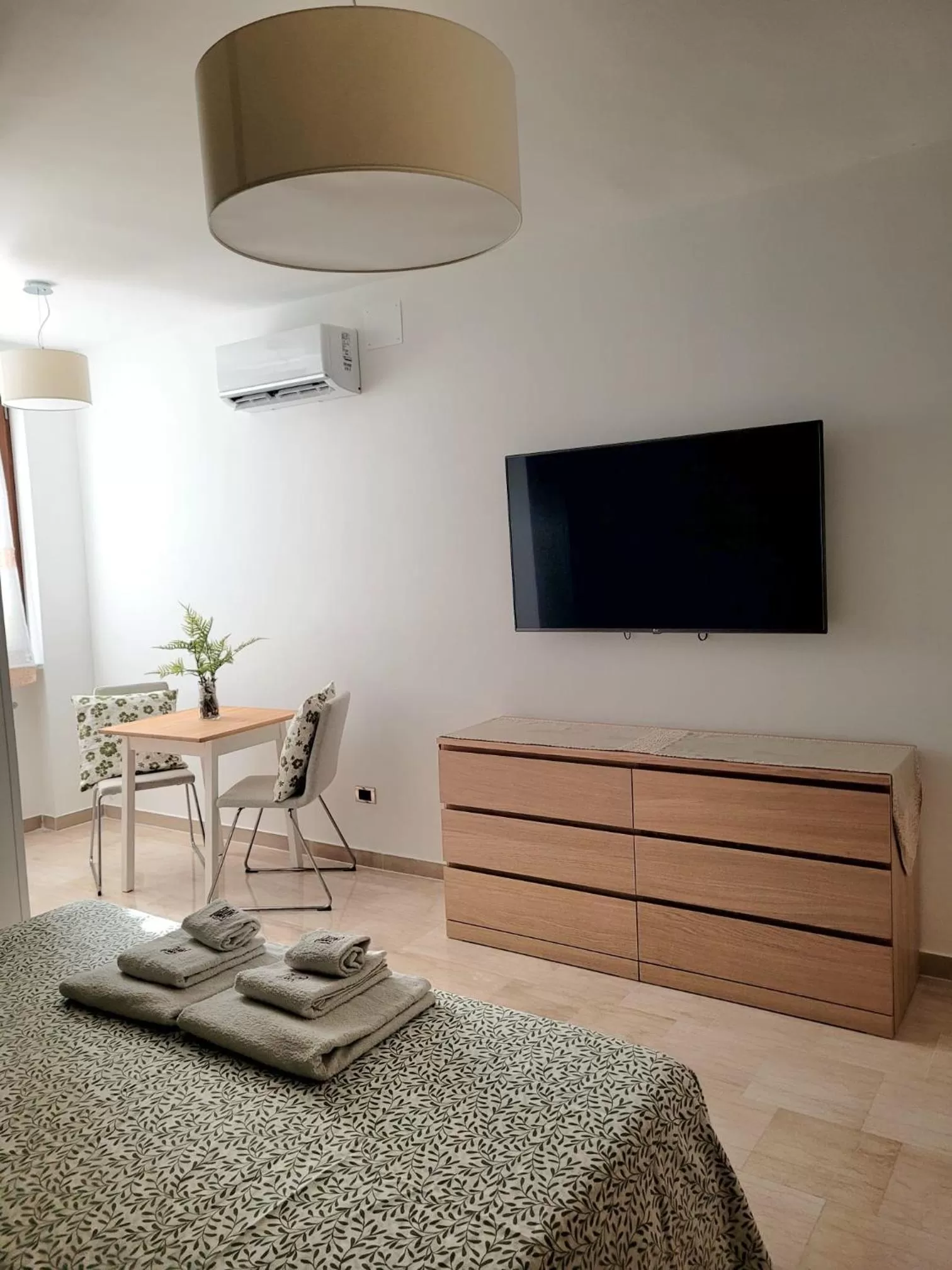 TV and multimedia in Pompei Suite