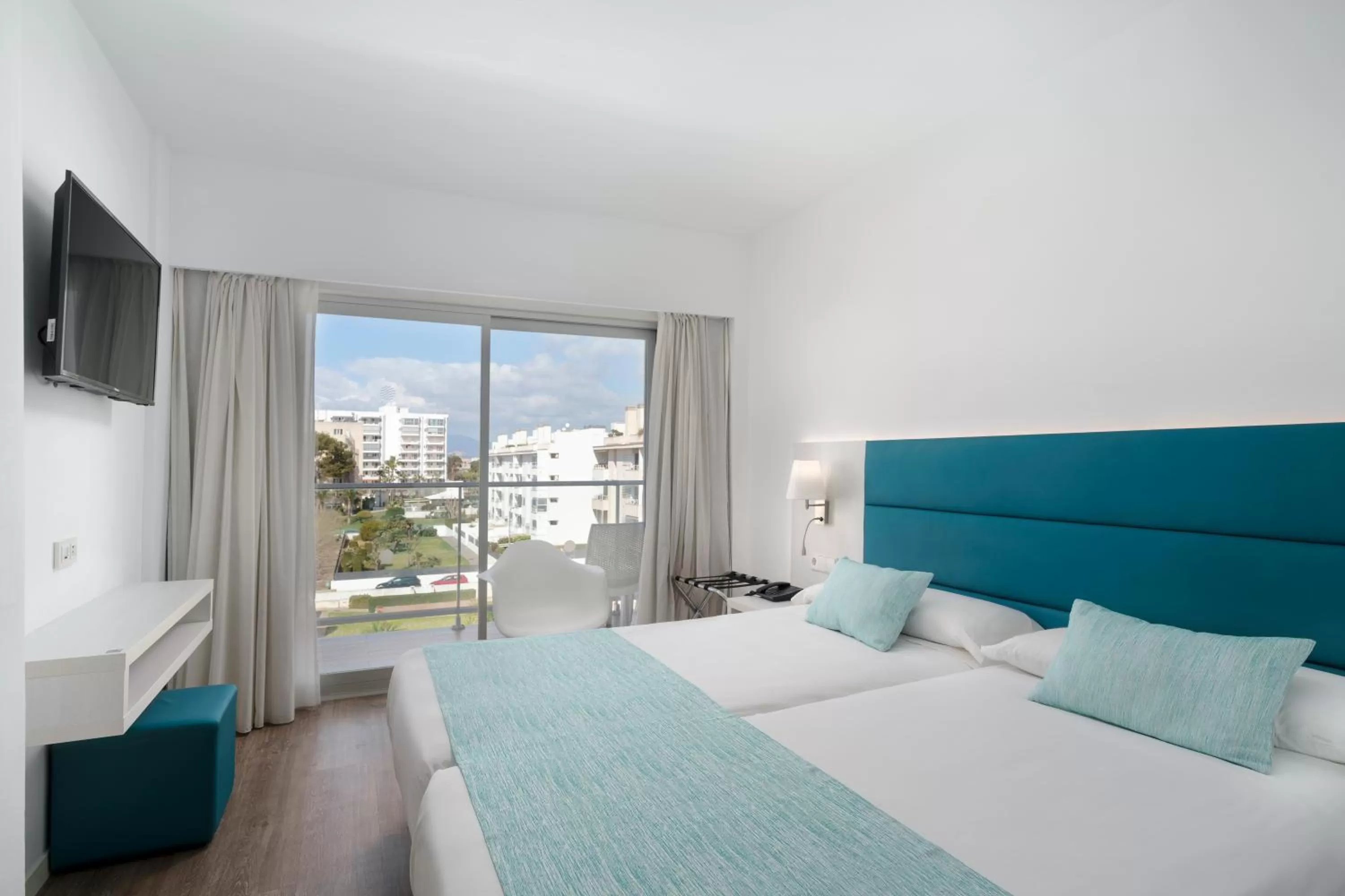 Double Room in Alua Leo