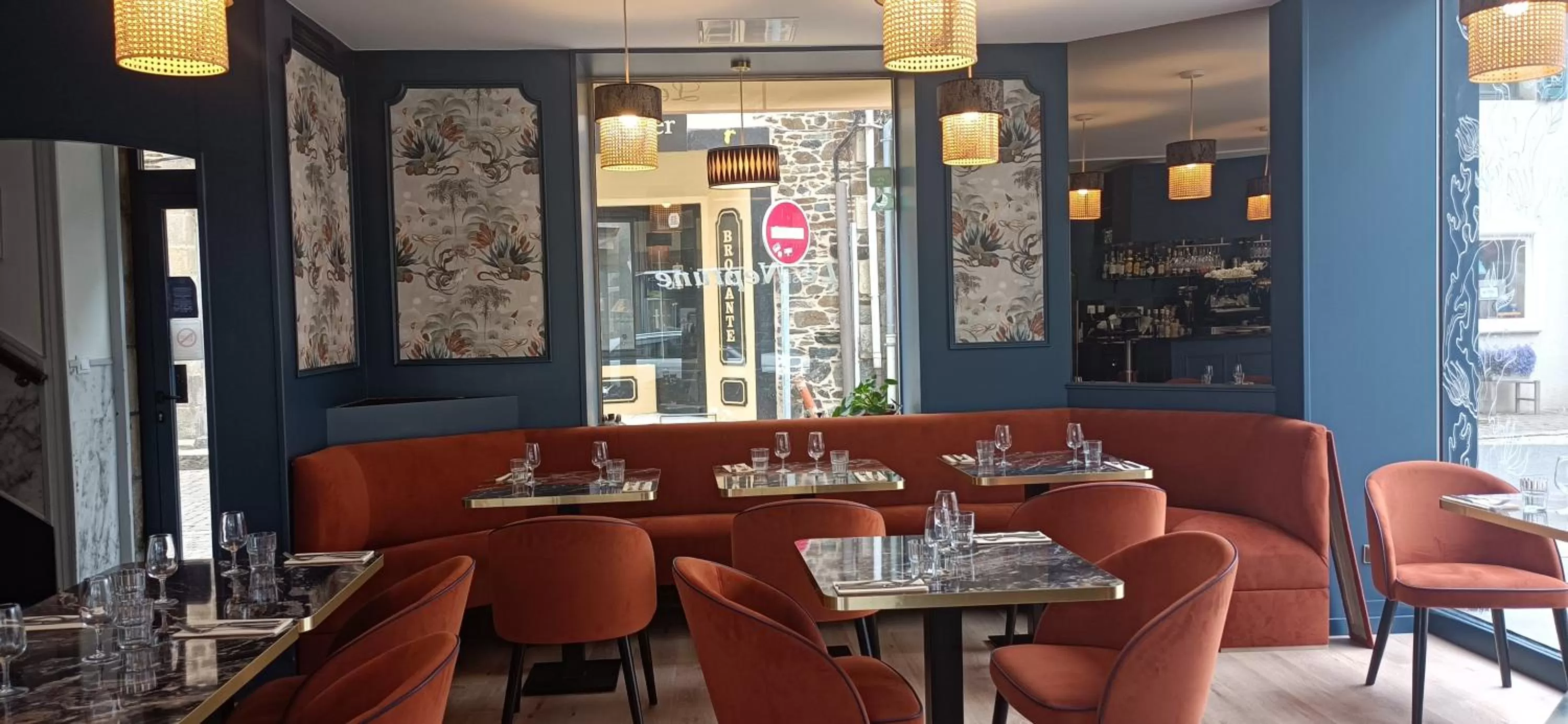 Restaurant/Places to Eat in Le Neptune