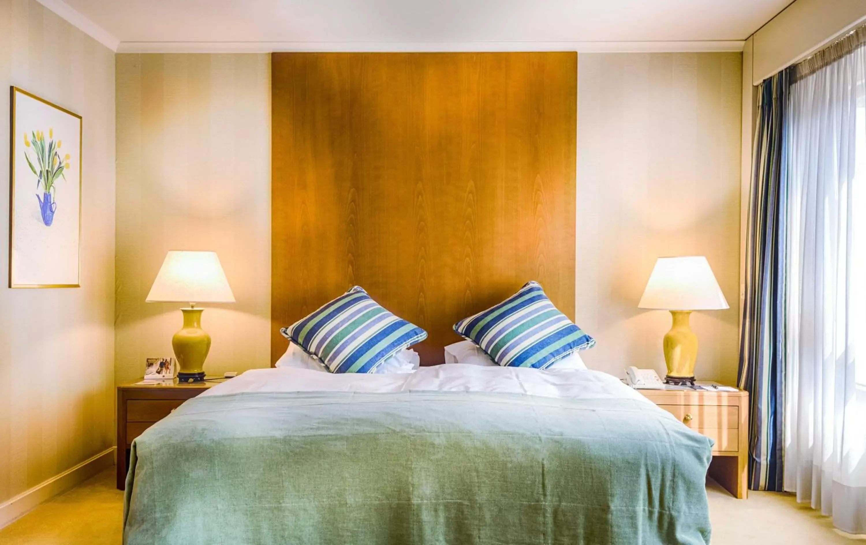 Superior Double Room in Royal Plaza Montreux Superior Double Room in Royal Plaza Montreux