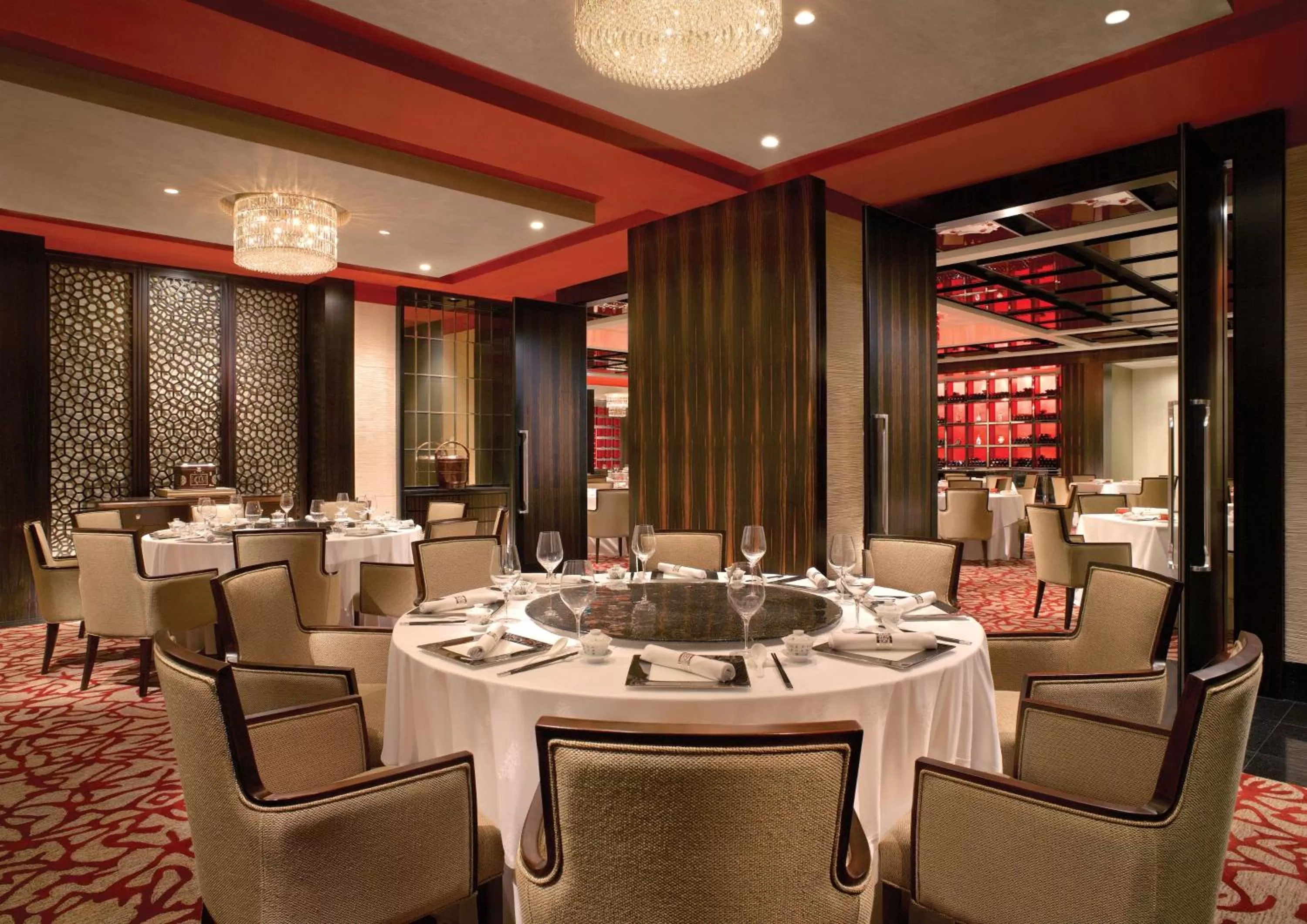 Restaurant/places to eat in Shangri-La Singapore