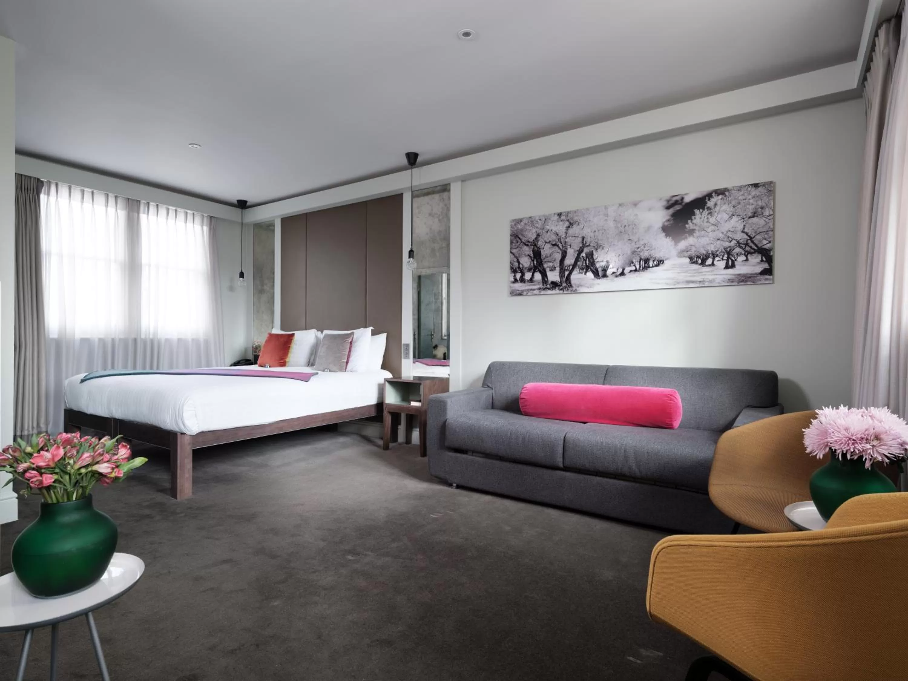 Bedroom, Bed in Signature Townhouse London Hyde Park