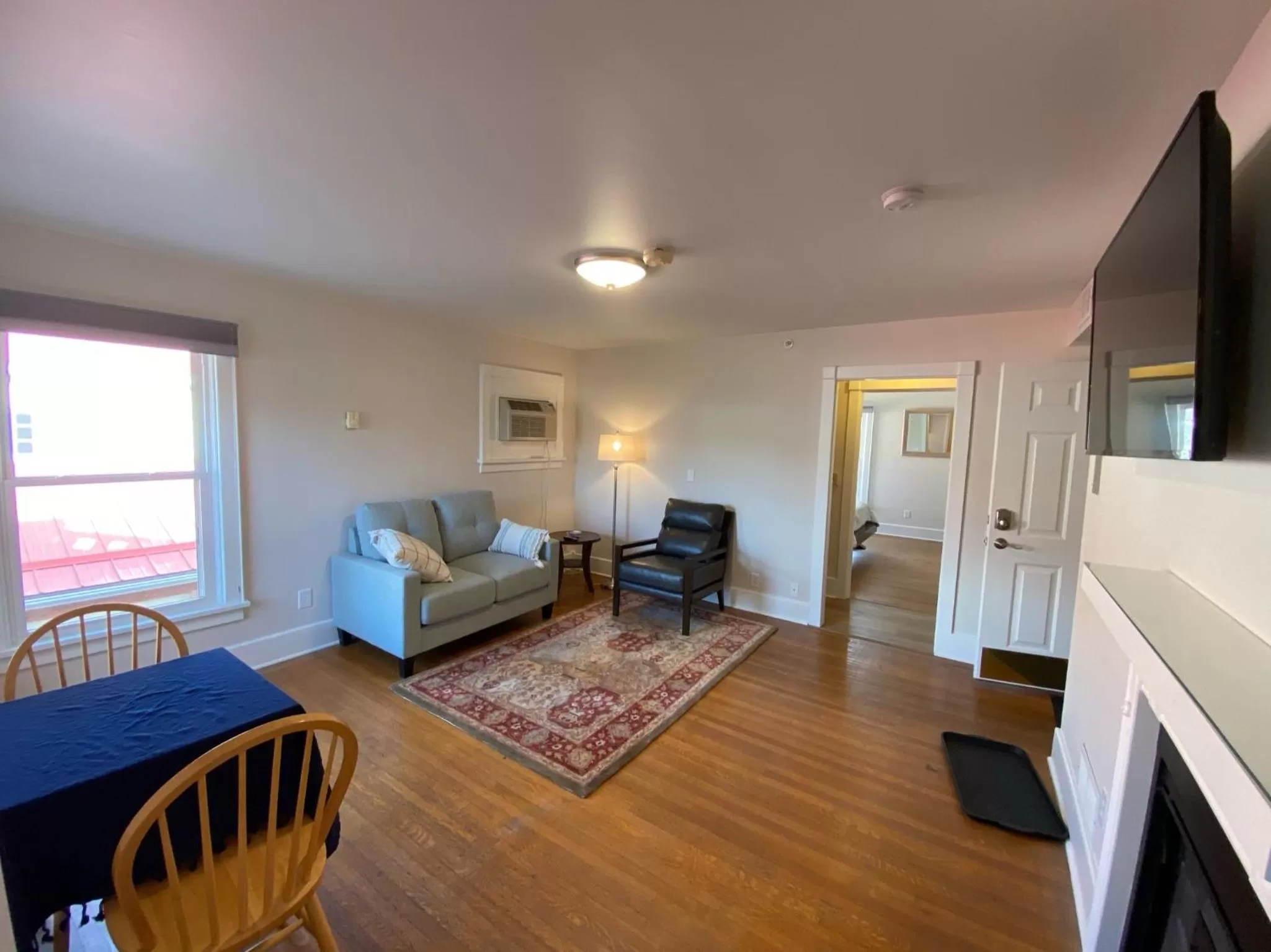 Seating Area in Goldsmith's River Front Inn