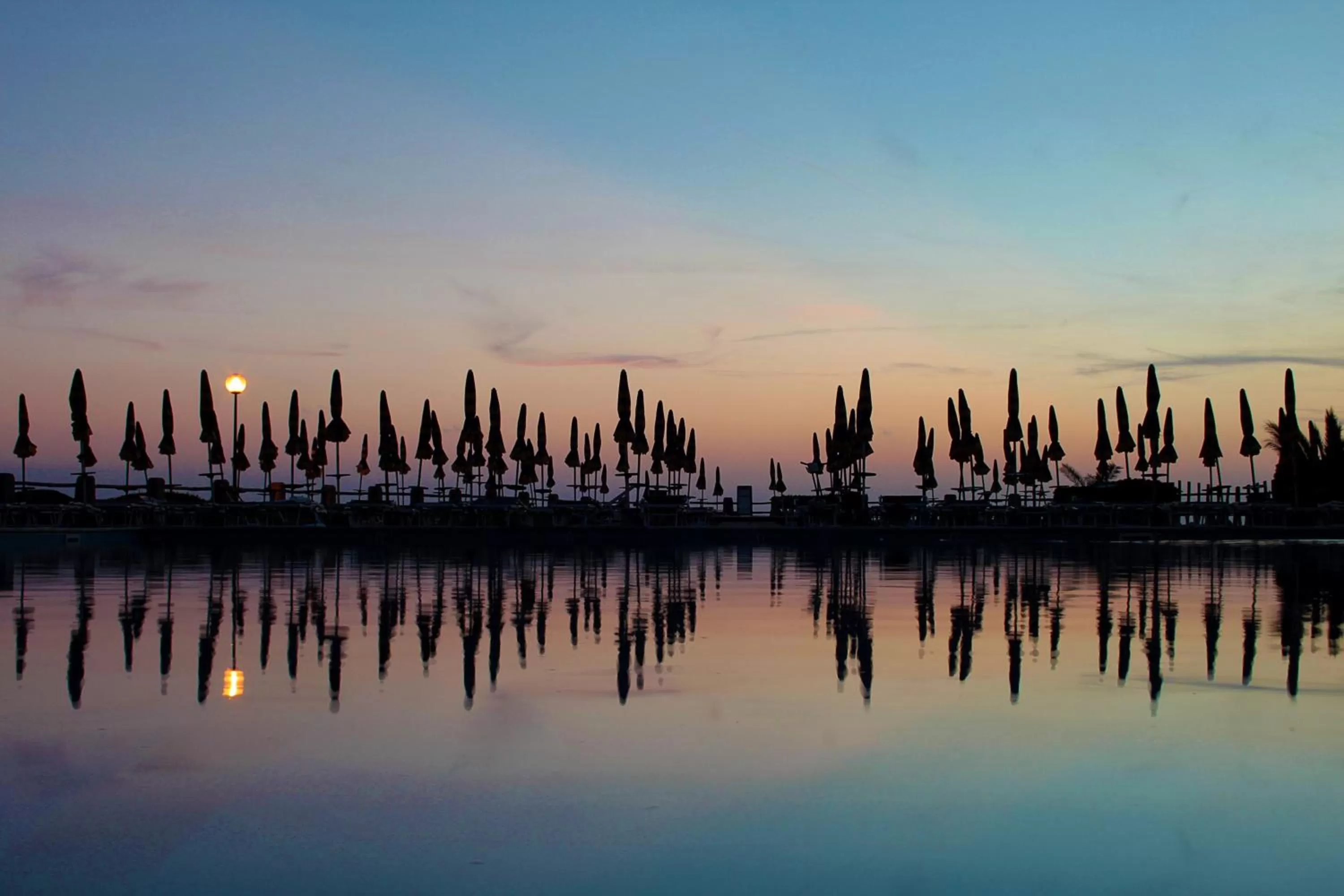 Swimming pool in Sunbay Park Hotel