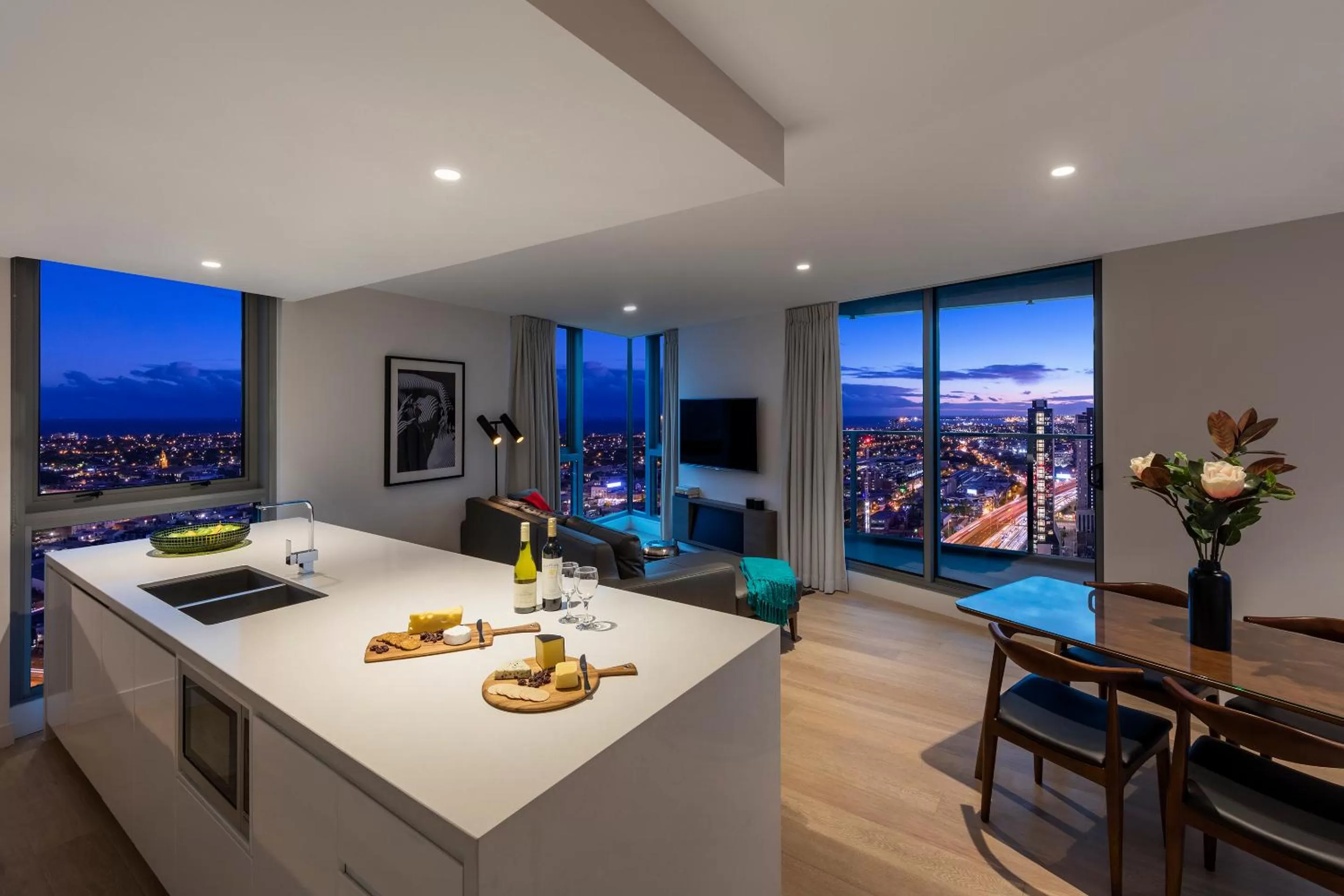 Night in Imagine Marco