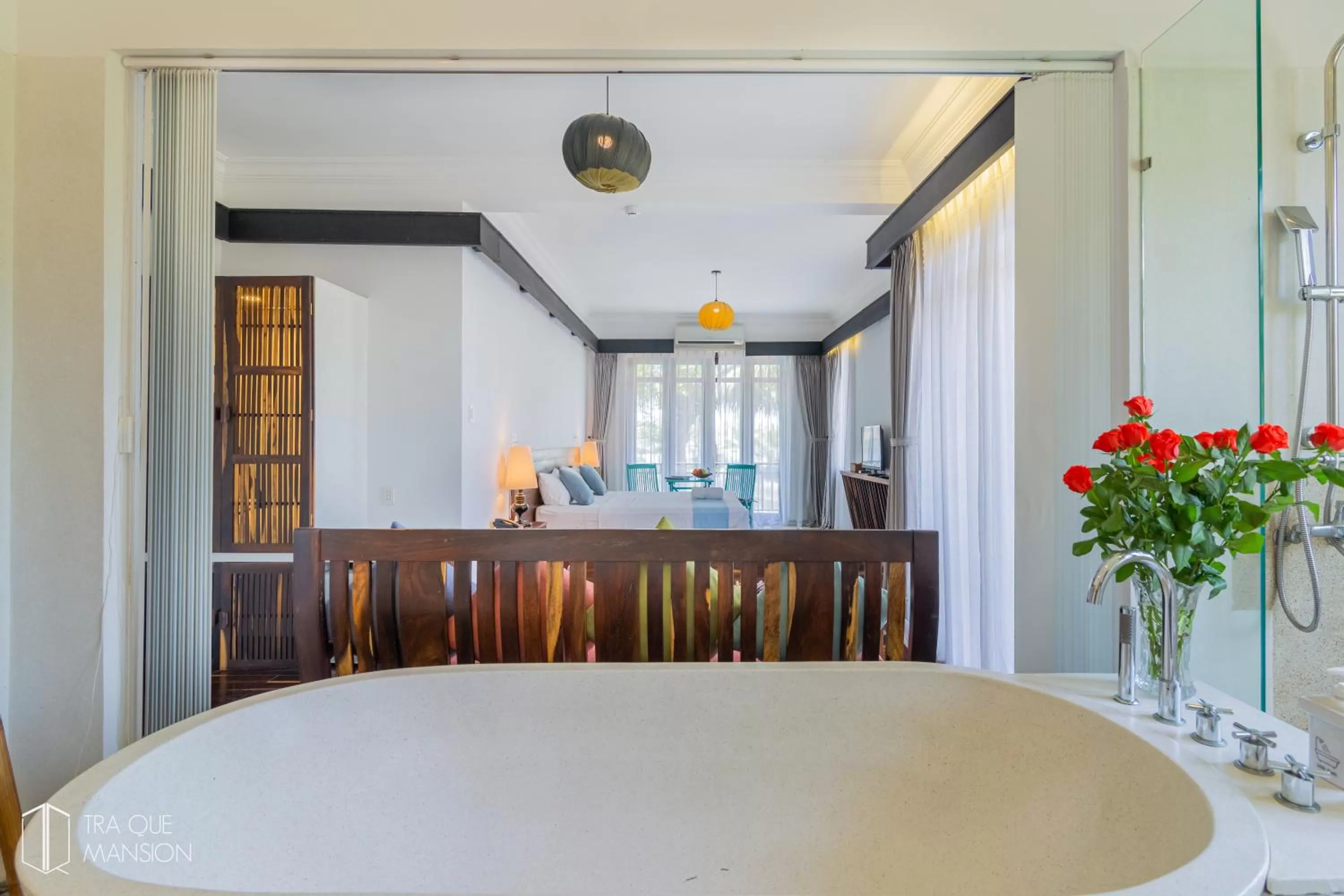 Day in Tra Que Mansion