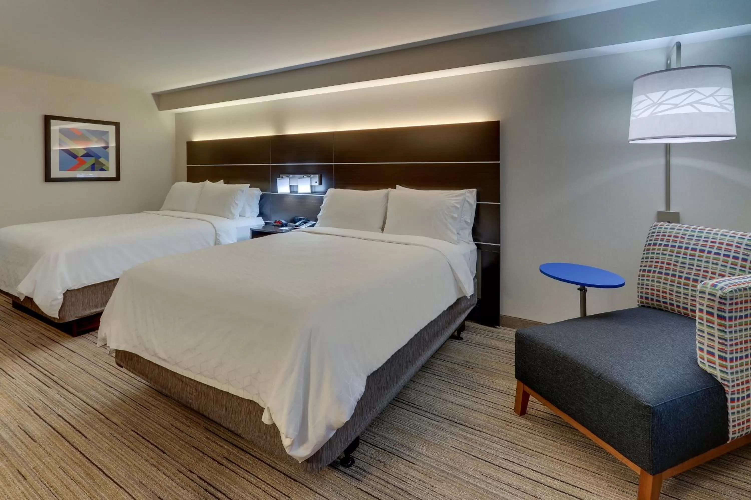 Photo of the whole room, Bed in Holiday Inn Express & Suites Troy by IHG